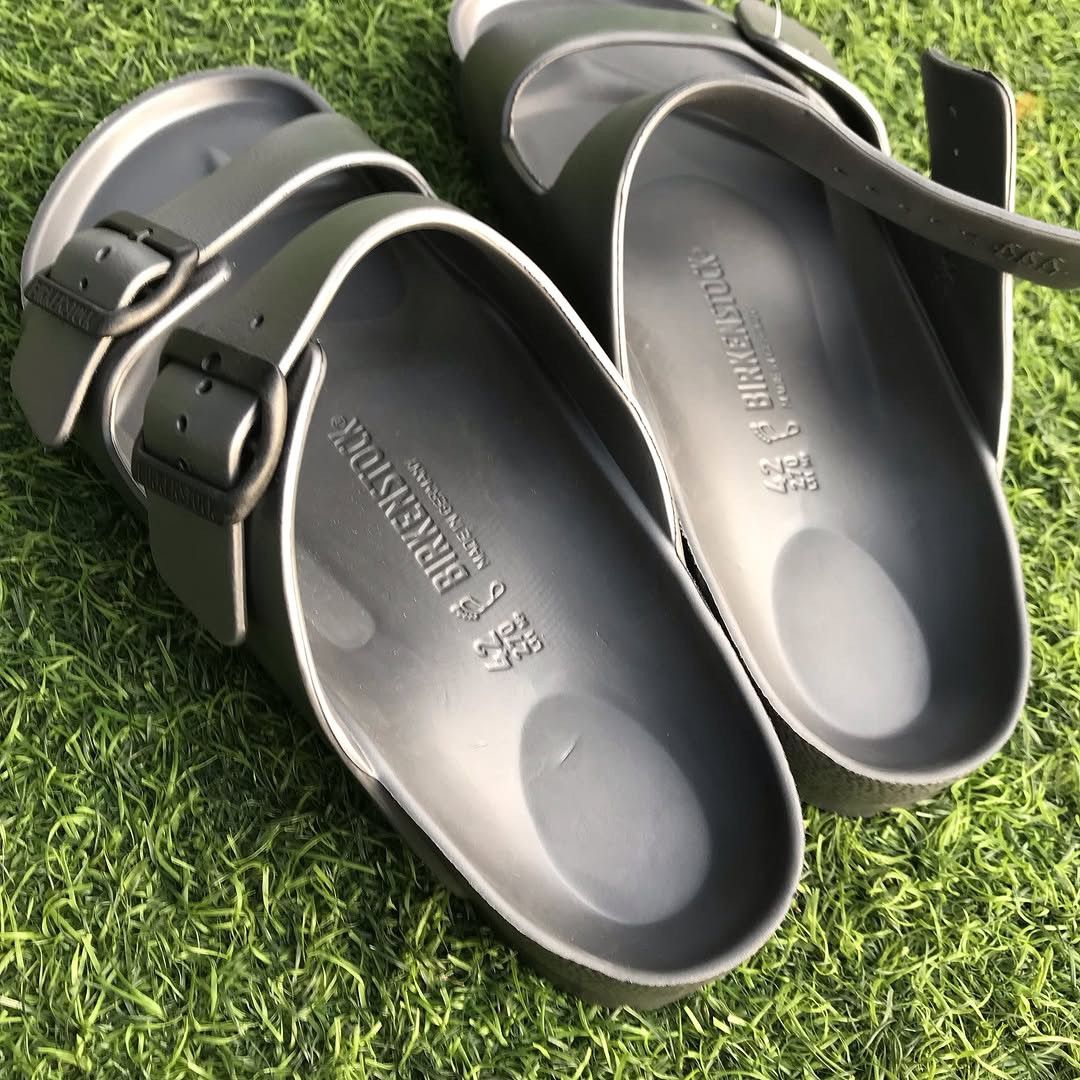 Birkenstock × Hypebeast Birkenstock ARIZONA grey mettalic Eva Rubber Size 42 eur Size US 8 / EU 41 - 5 Thumbnail