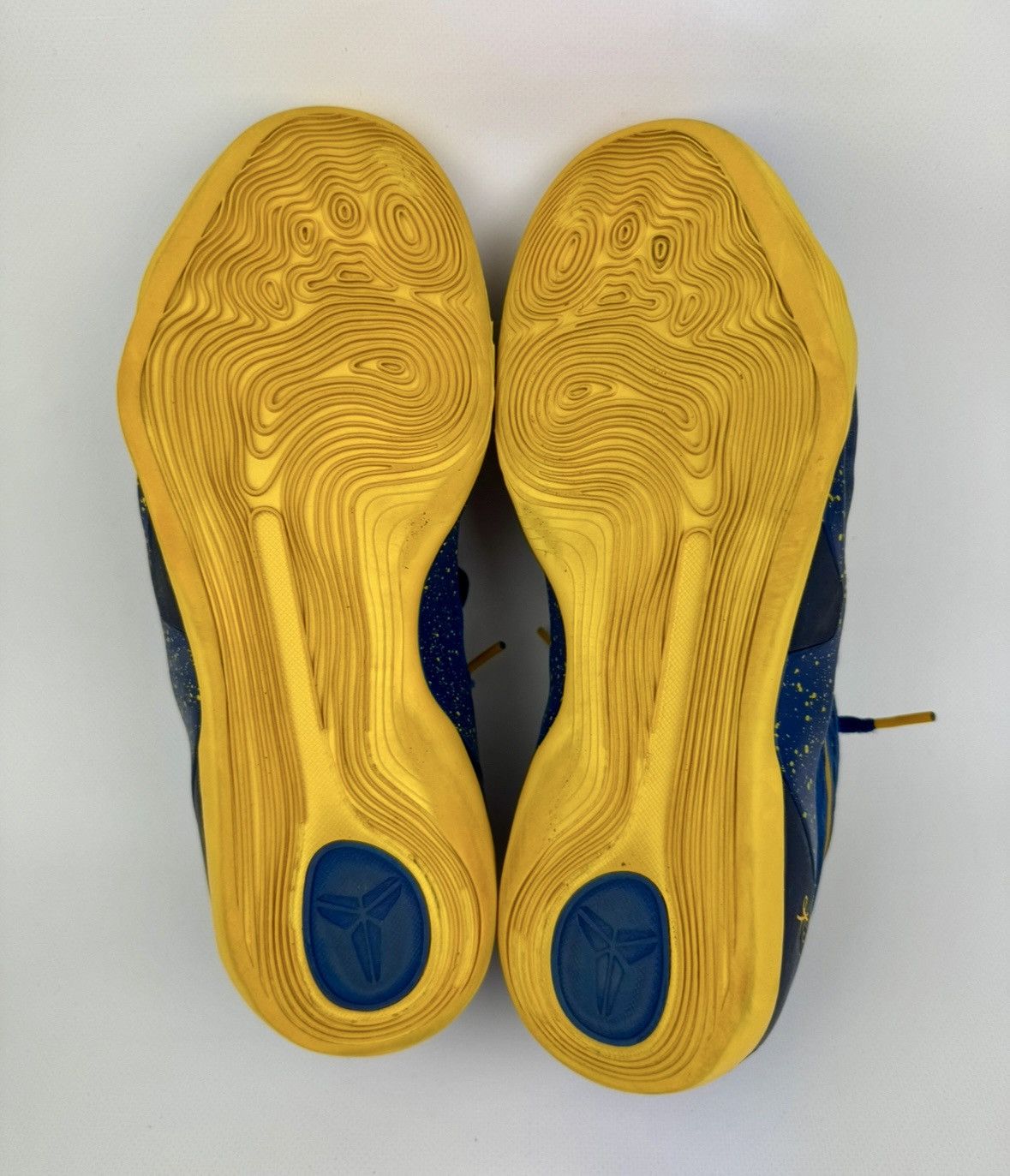 Nike Nike Kobe 9 EM Gym Blue University Gold Men's #646701-474 Size US 10 / EU 43 - 8 Thumbnail