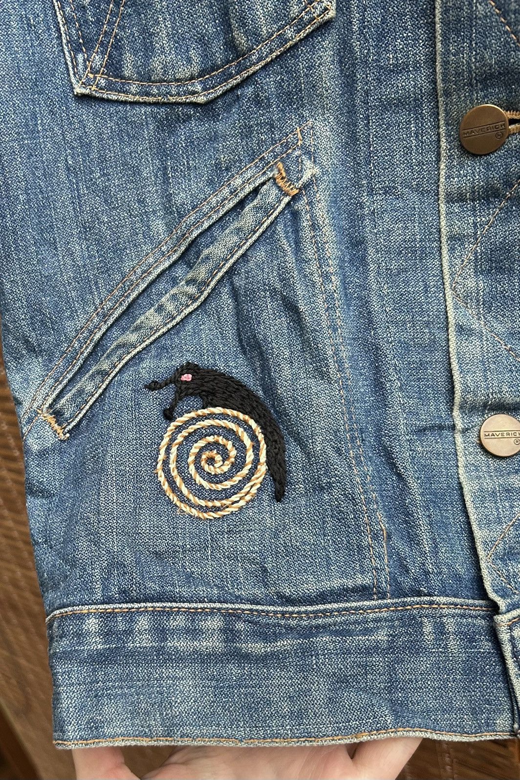 Wrangler 60s Maveric Blue Bell 3J03MJ Denim Jacket Embroidered Size US S / EU 44-46 / 1 - 7 Thumbnail