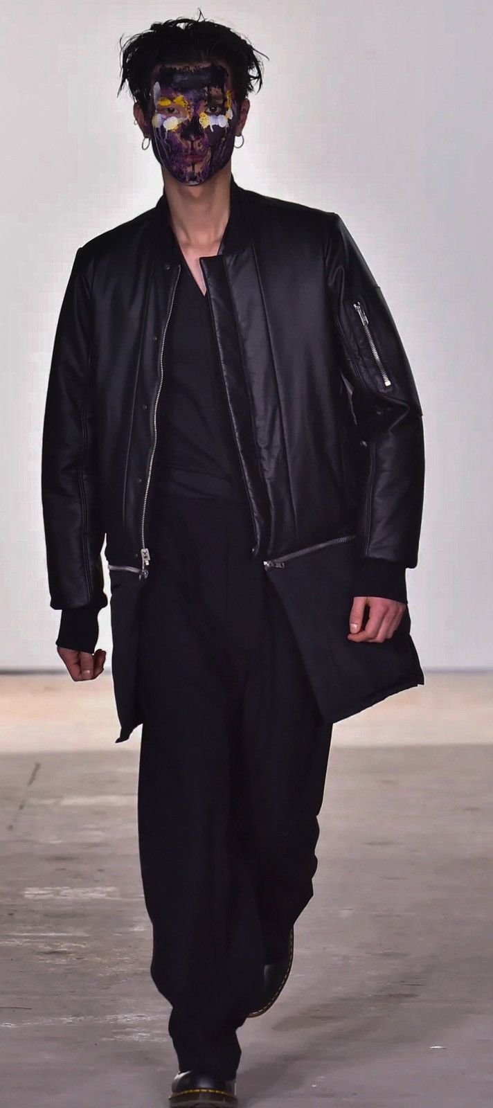 FULL GRAINED LEATHER JACKET RUNWAY PIECE