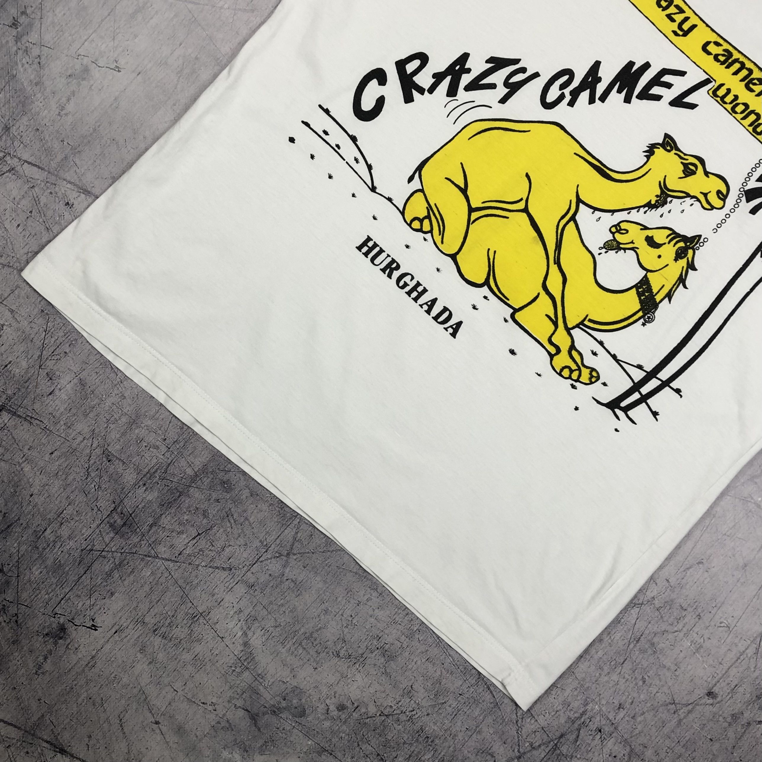 Vintage Dirty Joke Oh My Crazy Camel Wrangler Tee Size US M / EU 48-50 / 2 - 7 Thumbnail