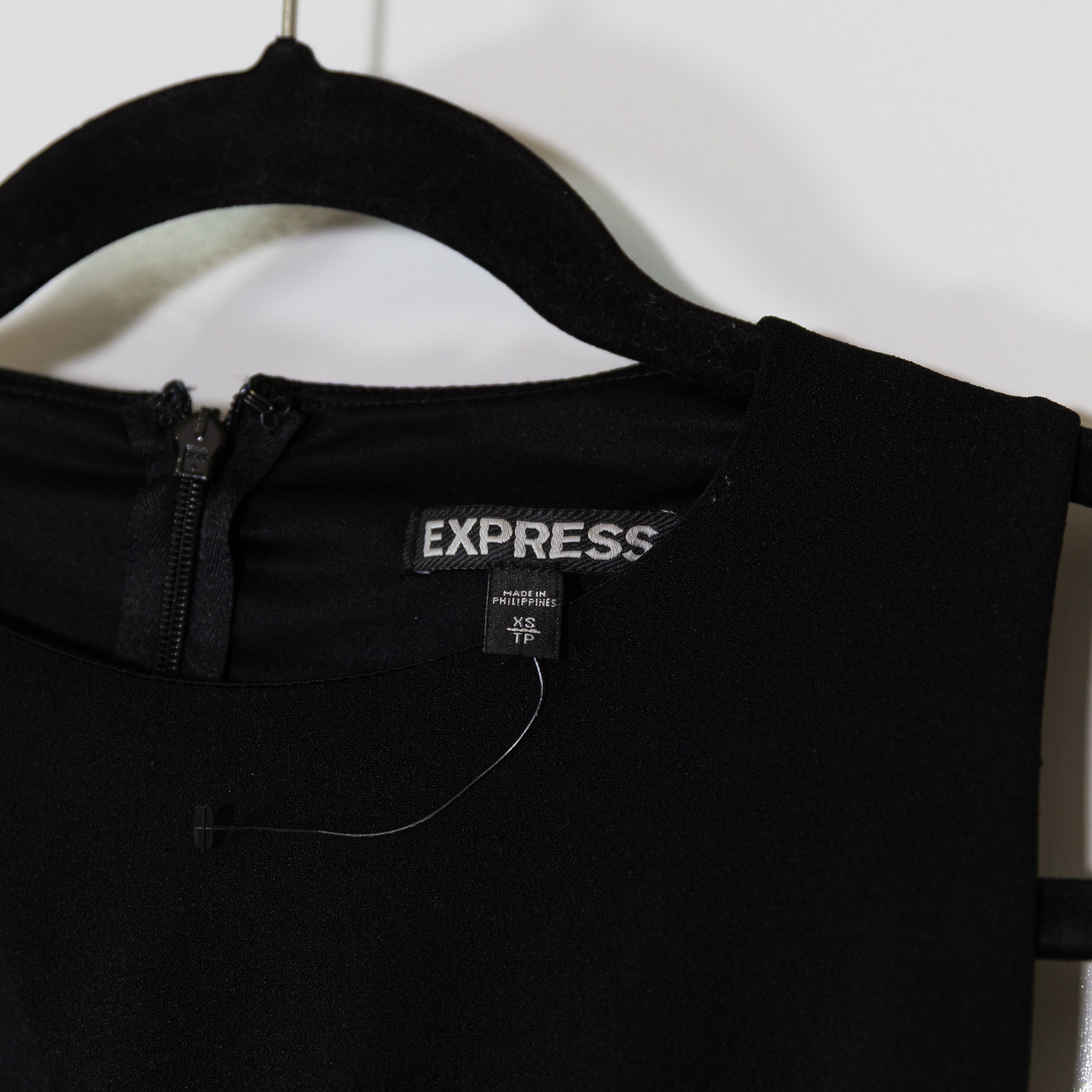 Express NEW Express Women's Cut Out Shoulder Size XS / US 0-2 / IT 36-38 - 2 Thumbnail
