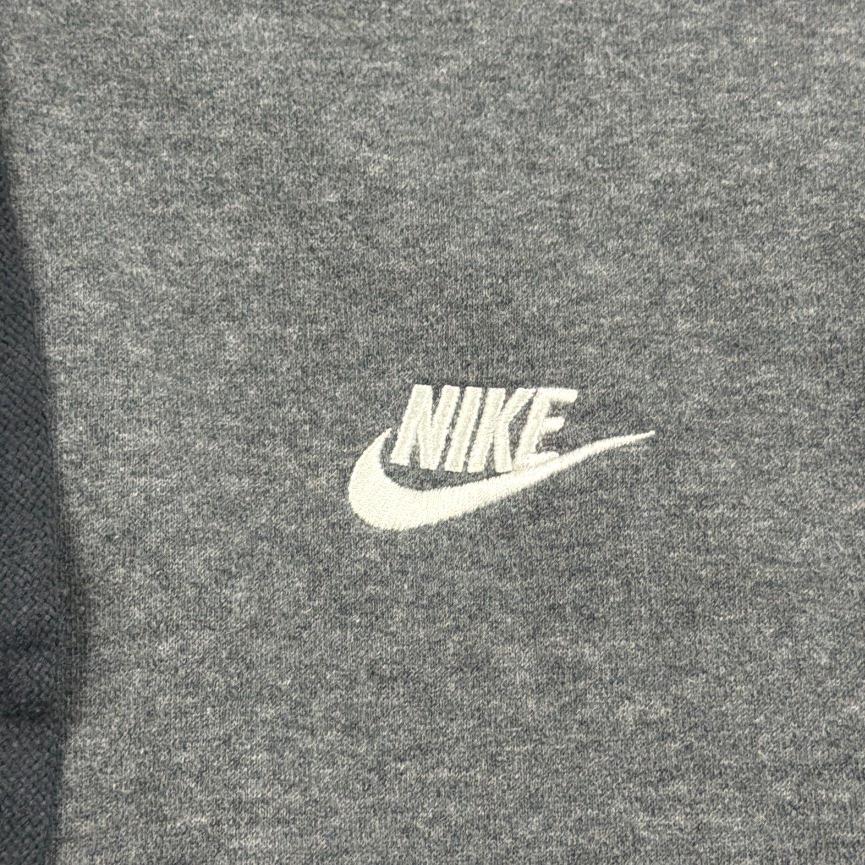 Nike Nike Hoodie Mens S Gray Fleece Pullover Hooded Pockets Sportswear Club Drawstring Pullover Size US S / EU 44-46 / 1 - 3 Thumbnail