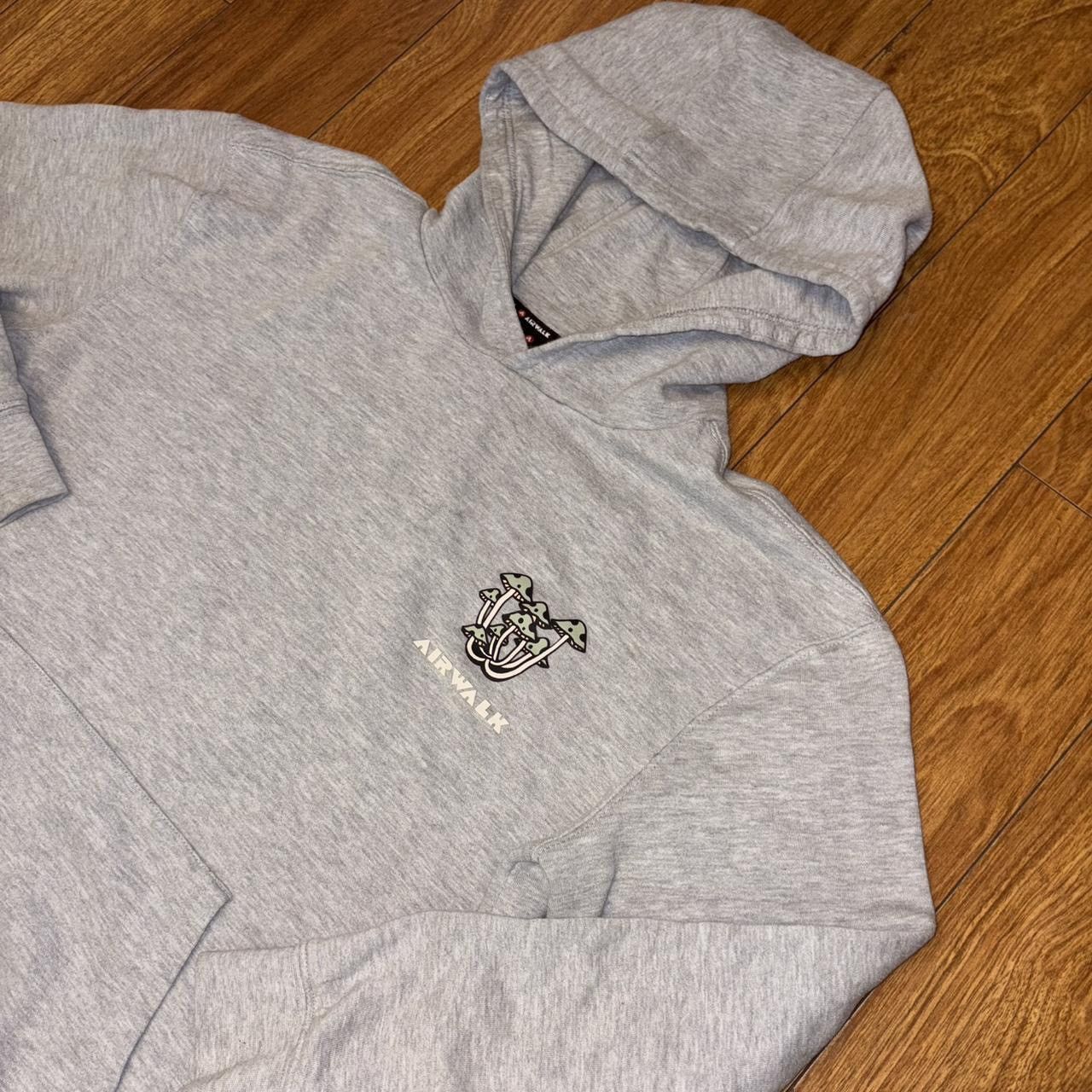 Airwalk Airwalk grunge skater hoodie with skulls and mushrooms Size US M / EU 48-50 / 2 - 3 Thumbnail