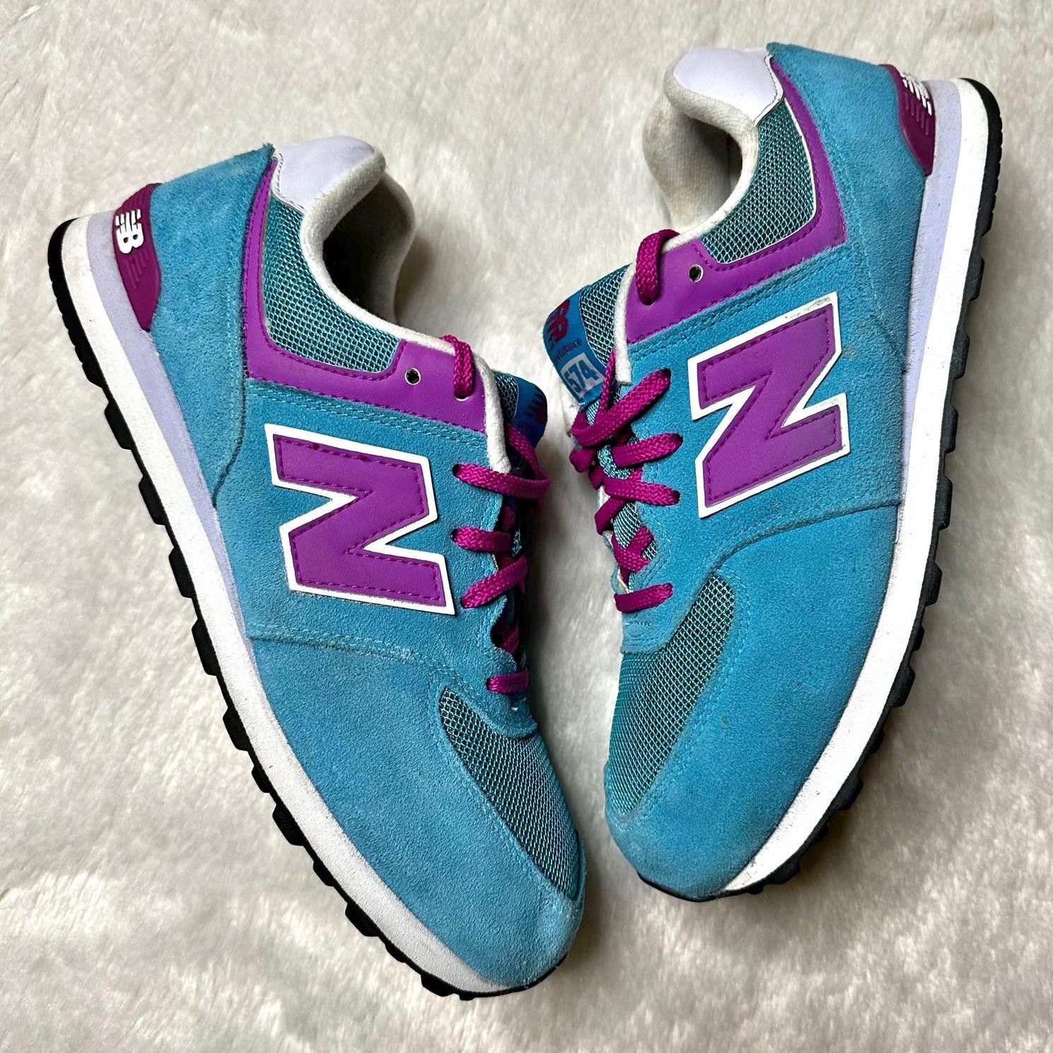 New Balance New Balance 574 V1 Blue Lace Up Sneakers Women’s 7 Athletic Size US 7 / IT 37 - 2 Thumbnail