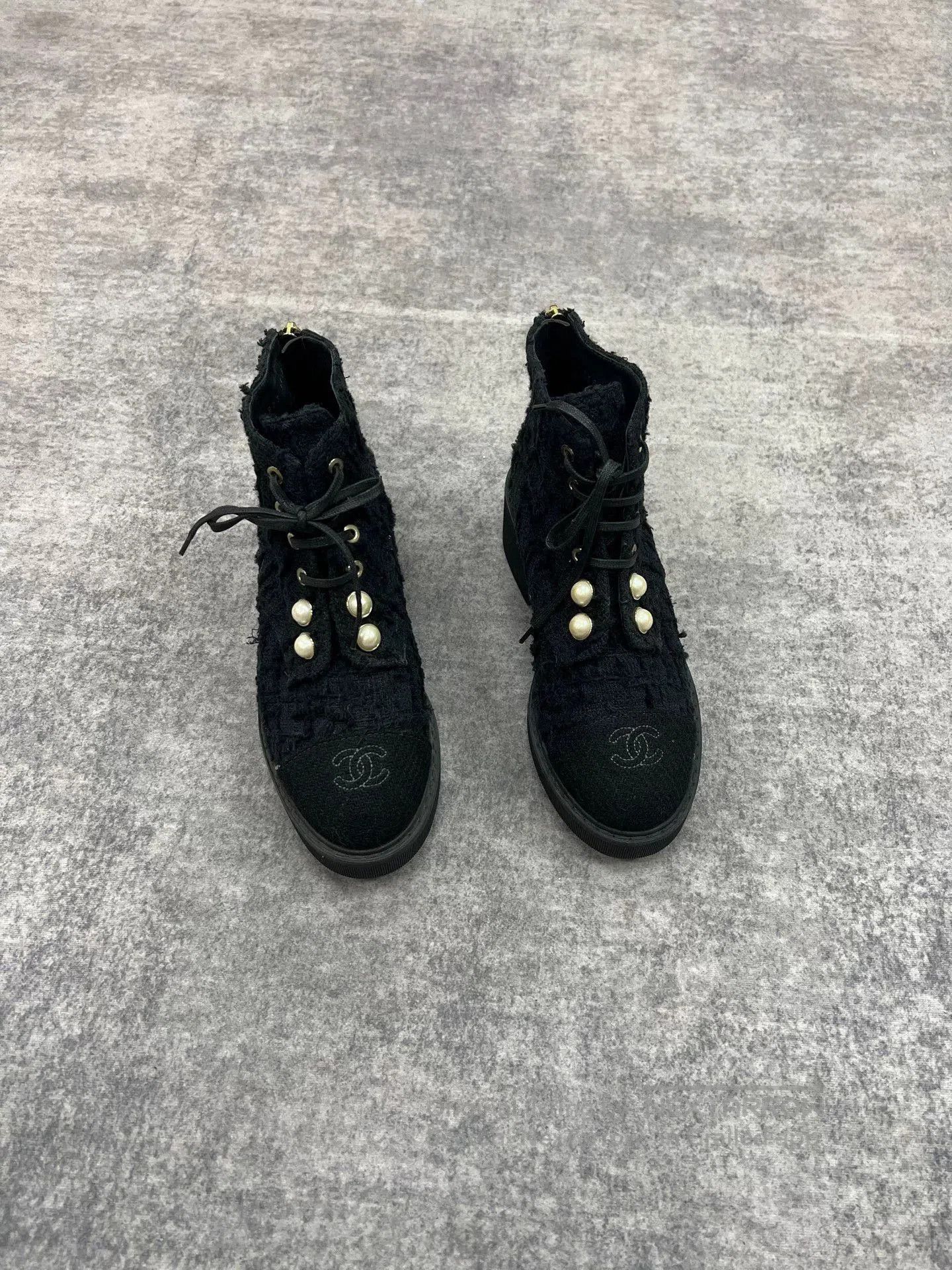 Chanel Chanel Pearl Wool Short Boots. Size US 4.5 / IT 34.5 - 1 Thumbnail