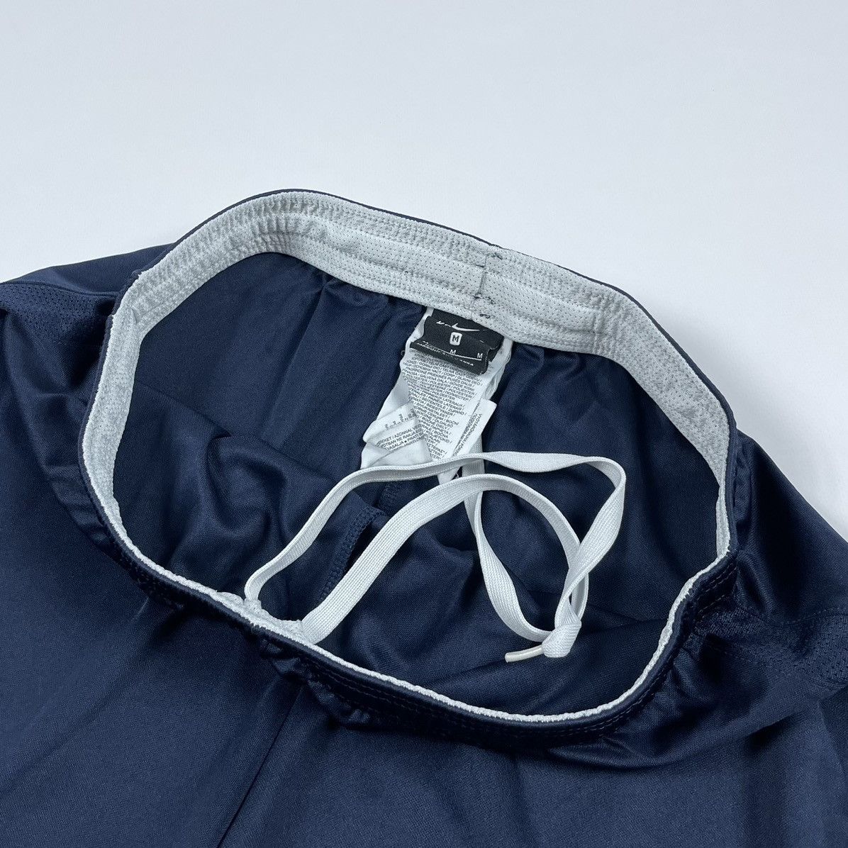 Nike Vintage Nike dri-fit Shorts Size US 30 / EU 46 - 7 Thumbnail