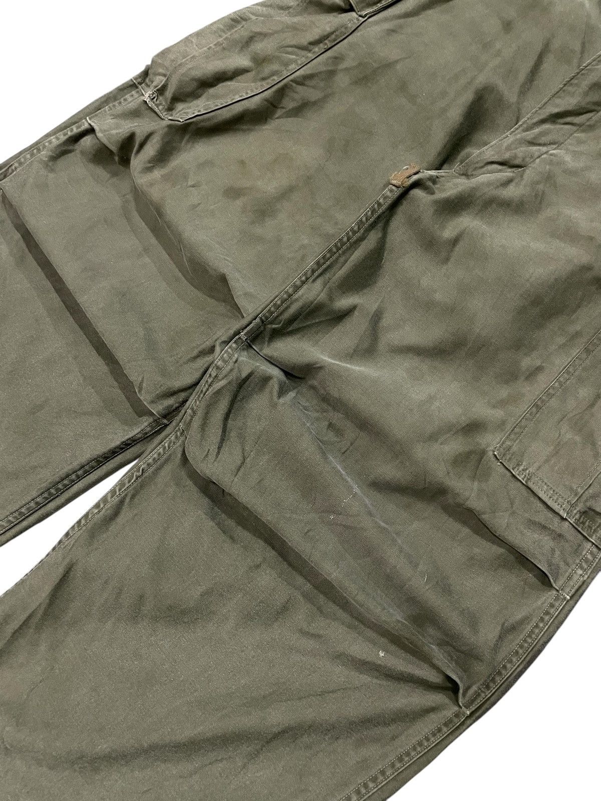 Vintage 50s Vintage WW2 US Military M-1951 Cargo Trousers Baggy Size US 32 / EU 48 - 4 Thumbnail