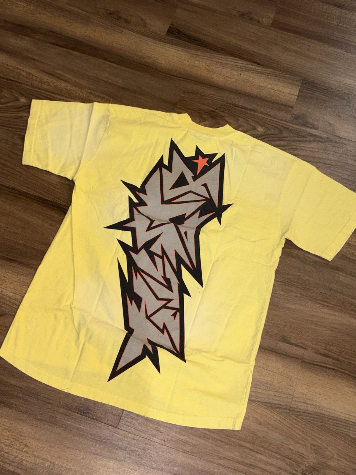 HELLSTAR HELLSTAR Yellow Crack Tee size medium New authentic Size US M / EU 48-50 / 2 - 2 Thumbnail