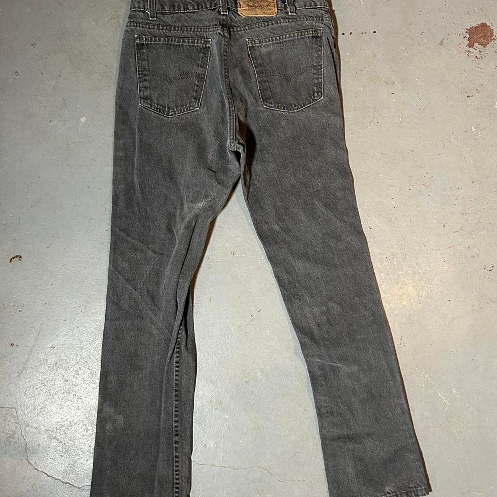 Levi's 80s grey levis has a Size US 32 / EU 48 - 1 Thumbnail
