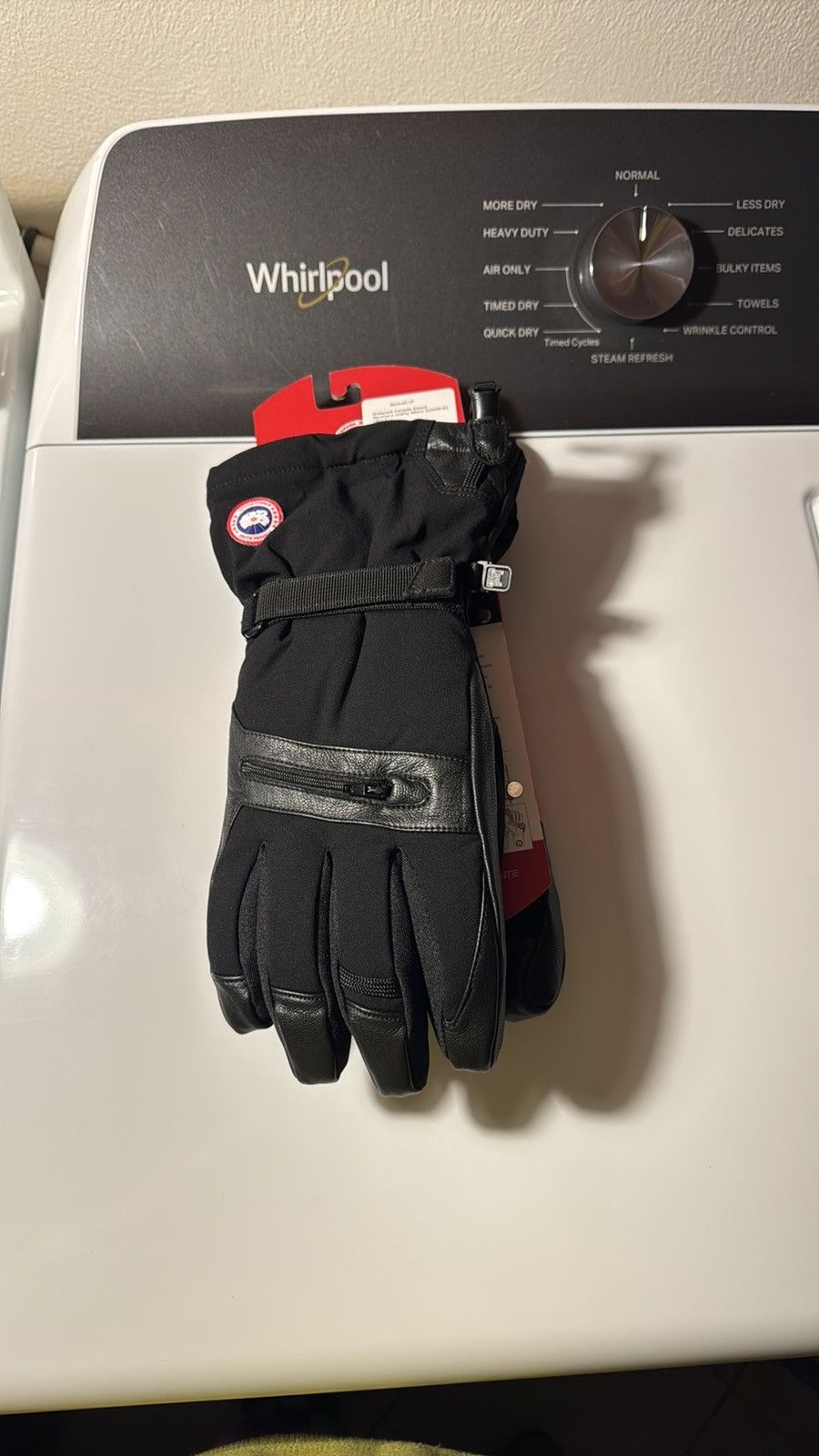 Canada Goose Canada Goose northern utility glove 5154M-61 black S NWT Size ONE SIZE - 1 Thumbnail