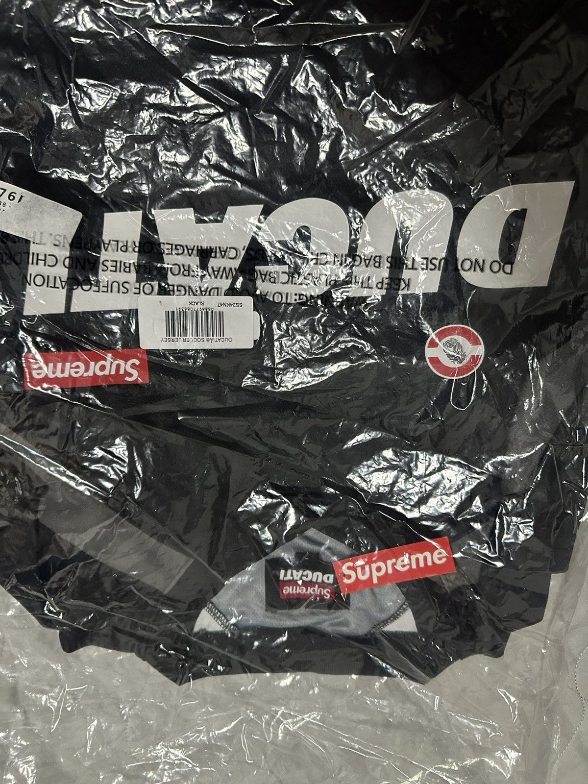 Supreme Ducati®︎ Soccer Jersey Black S Buy Supreme x Ducati Soccer Jersey 'Black' - SS24KN47 BLACK