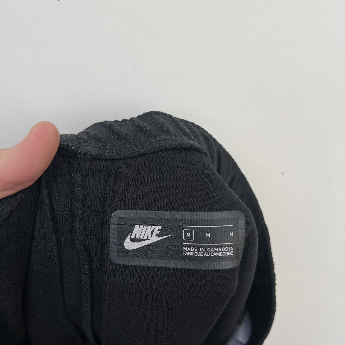 Nike Nike tech fleece black pants Size US 32 / EU 48 - 7 Thumbnail