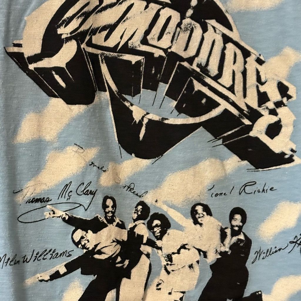 The Unbranded Brand Commodores 1978 Band Tee Lionel Clyde William T-Shirt Med Size US M / EU 48-50 / 2 - 8 Thumbnail