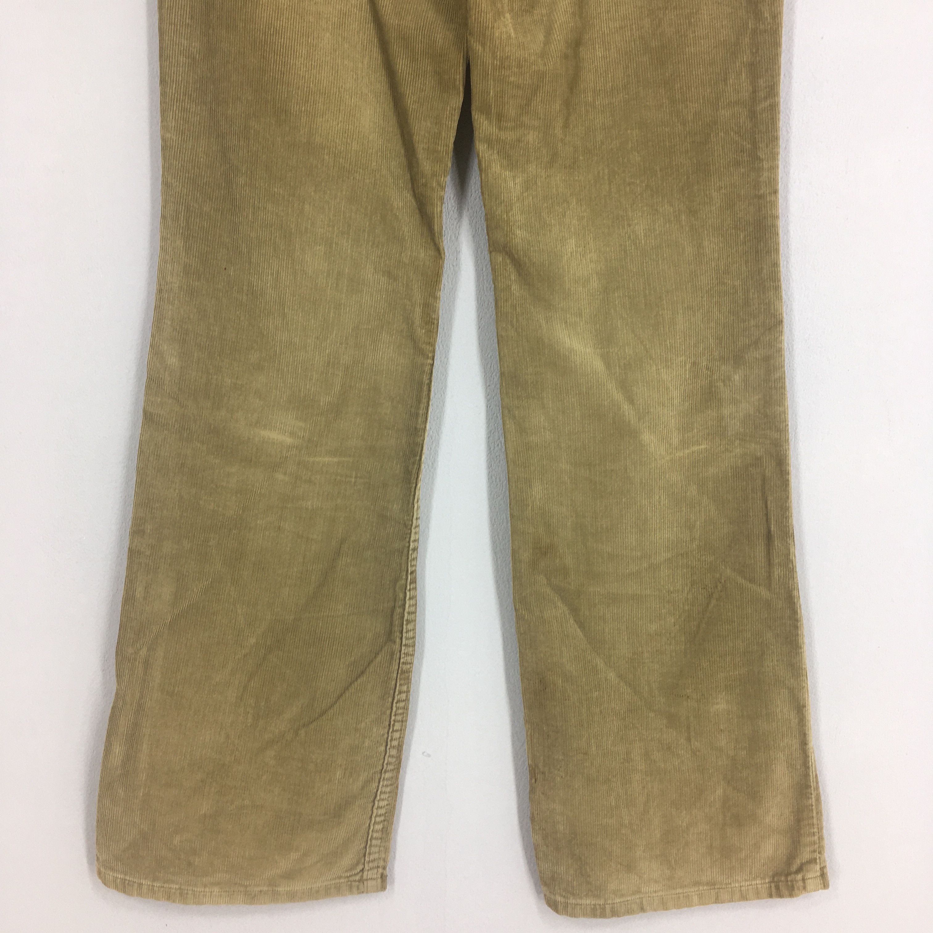 Levi's 29x32.5 Vintage Levi's 517 Corduroy Bootcut Pants S2005 Size US 29 - 11 Thumbnail