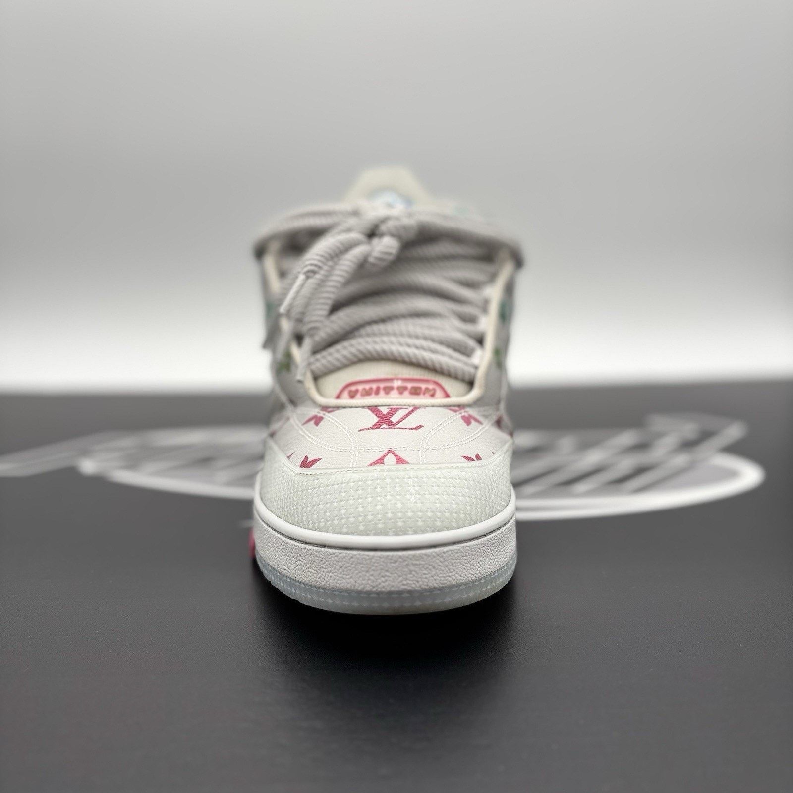Louis Vuitton Louis Vuitton Skate ' Grey Monogram Multicolor' | GREAT! Size US 12.5 / EU 45-46 - 6 Thumbnail