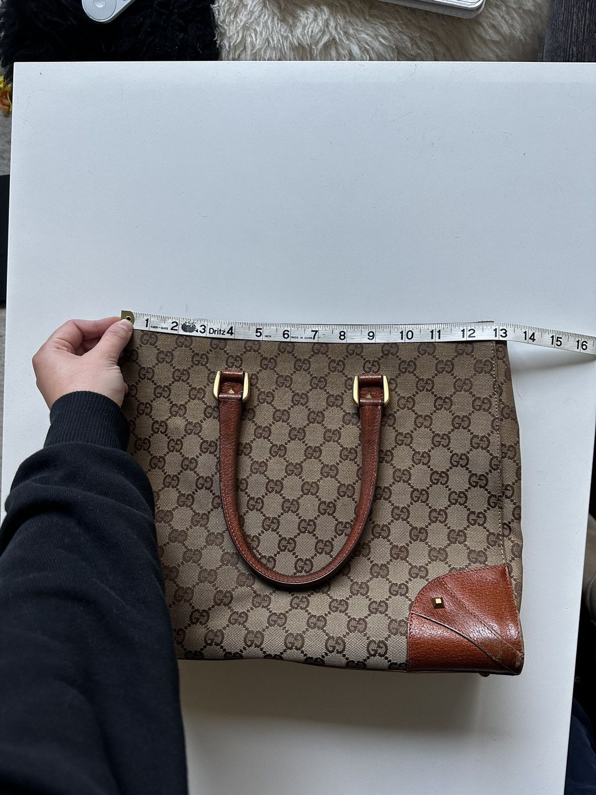 Vintage Vintage Gucci GG Logo Nailhead Tote Canvas Leather Tan Brown Size ONE SIZE - 2 Thumbnail