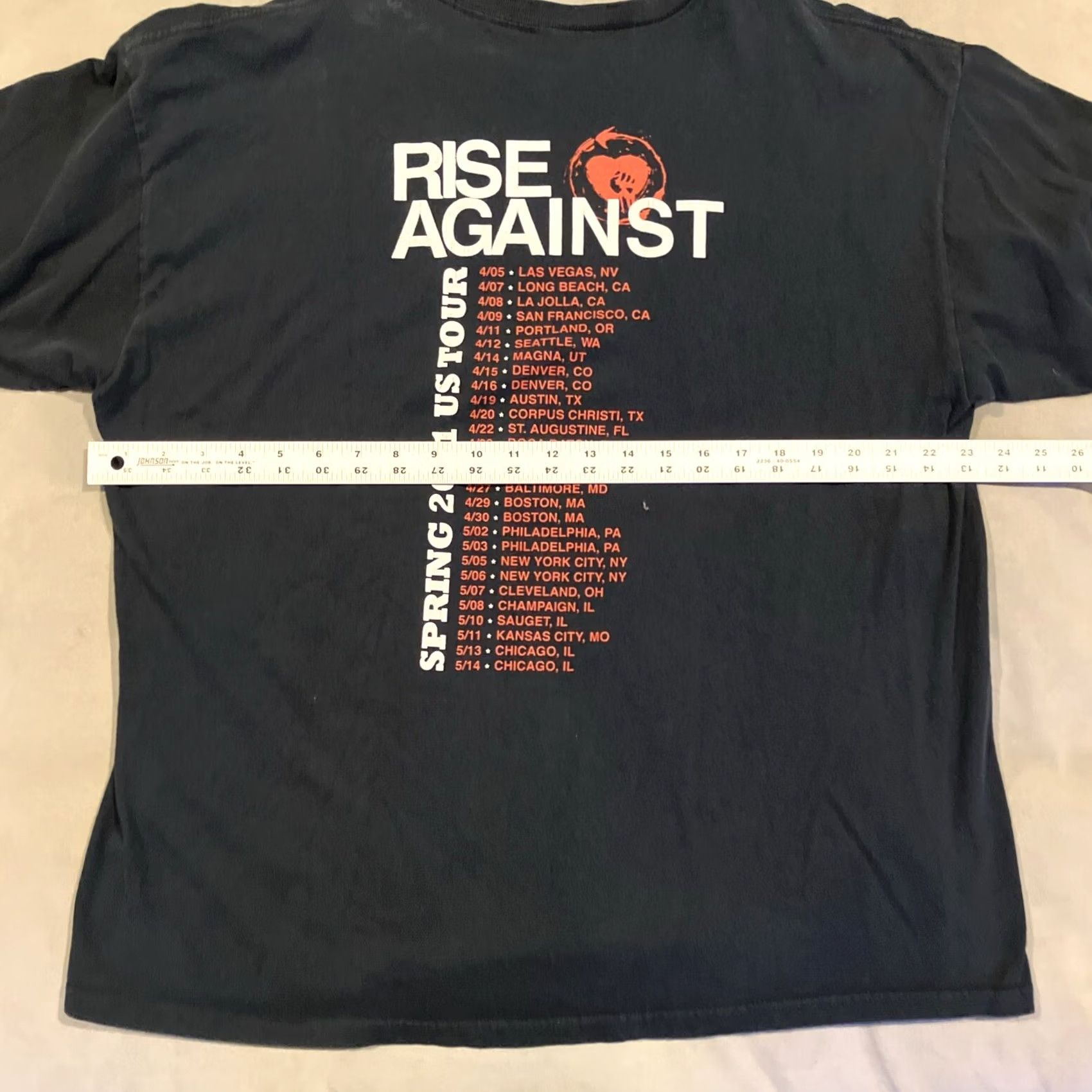 Vintage VINTAGE Rise Against Concert T Shirt XL Black Rock Punk Band Tour 2011 Mens Short Sleeve Crew Neck Graphic Print 100% Cotton Size US XL / EU 56 / 4 - 5 Thumbnail