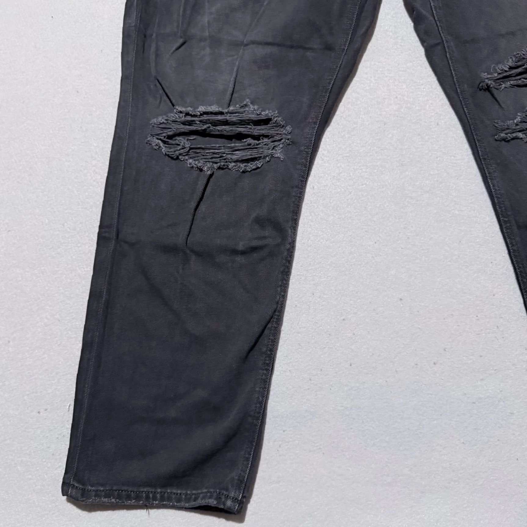 American Eagle Outfitters American Eagle Mom Jeans Jeans Women Black Distressed High Rise 16 Medium Look Bohemian Retro 90s Womens Size 38" / US 16 / IT 52 - 5 Thumbnail