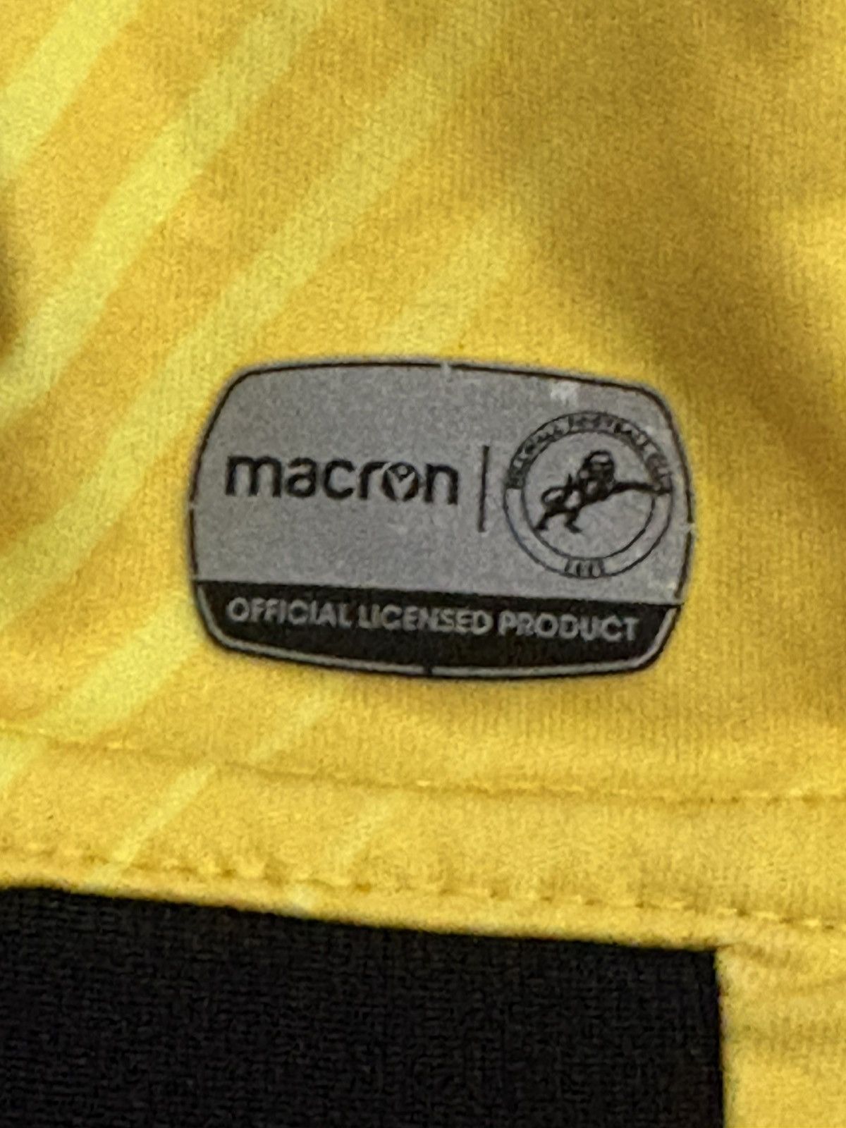 Macron 2019/2020 Macron Millwall Away Soccer Jersey Men’s Size 5XL Size US XXL / EU 58 / 5 - 10 Thumbnail