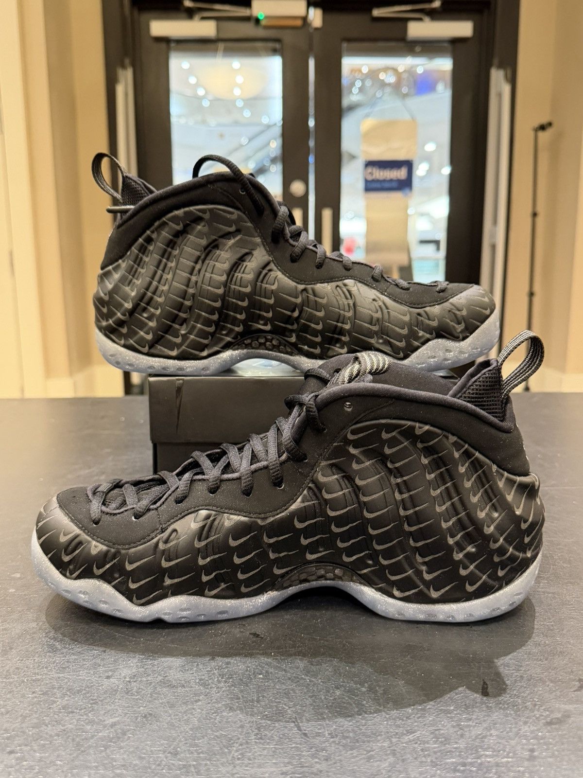 Nike Nike Air Foamposite One ‘All Over Swoosh Black’ Size US 8 / EU 41 - 2 Thumbnail