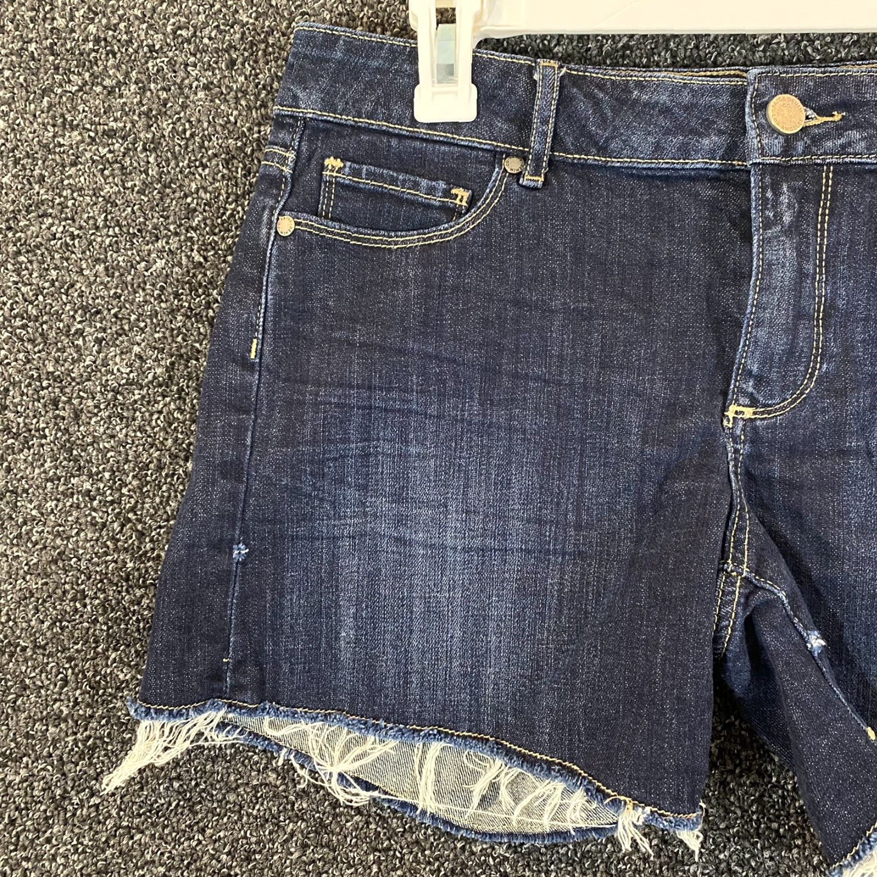 Paige PAIGE Denim Shorts Womens Size 27 Blue Low Rise Frayed Hem 5” Inseam Stretch Regular 5-Pocket Design Vintage No Size 27" / US 4 / IT 40 - 3 Thumbnail