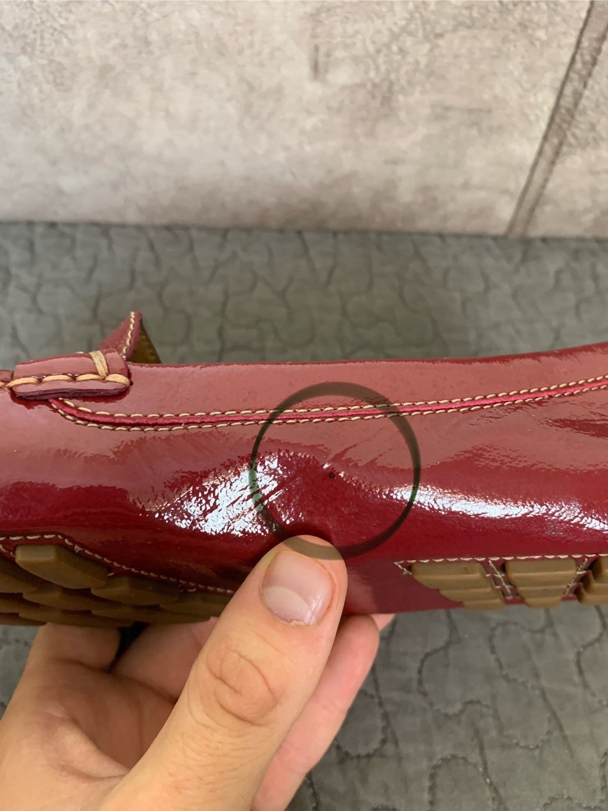 Salvatore Ferragamo Salvatore Ferragamo Womens Gancini Bit Patent Loafers Size US 7 / IT 37 - 16 Thumbnail
