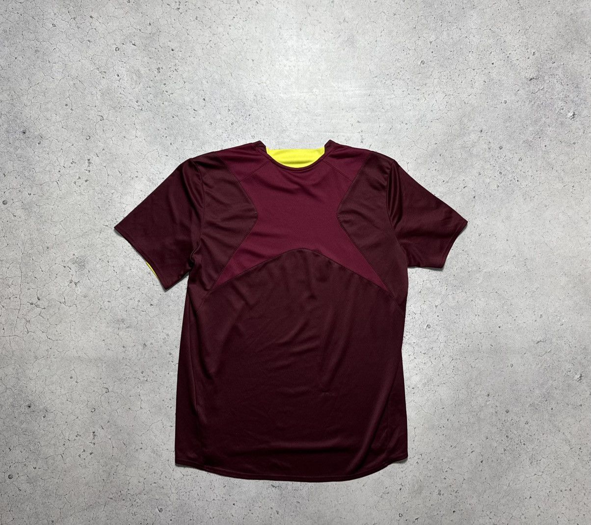 Umbro Umbro FC West Ham United Soccer Jersey Shirt Size US L / EU 52-54 / 3 - 8 Thumbnail
