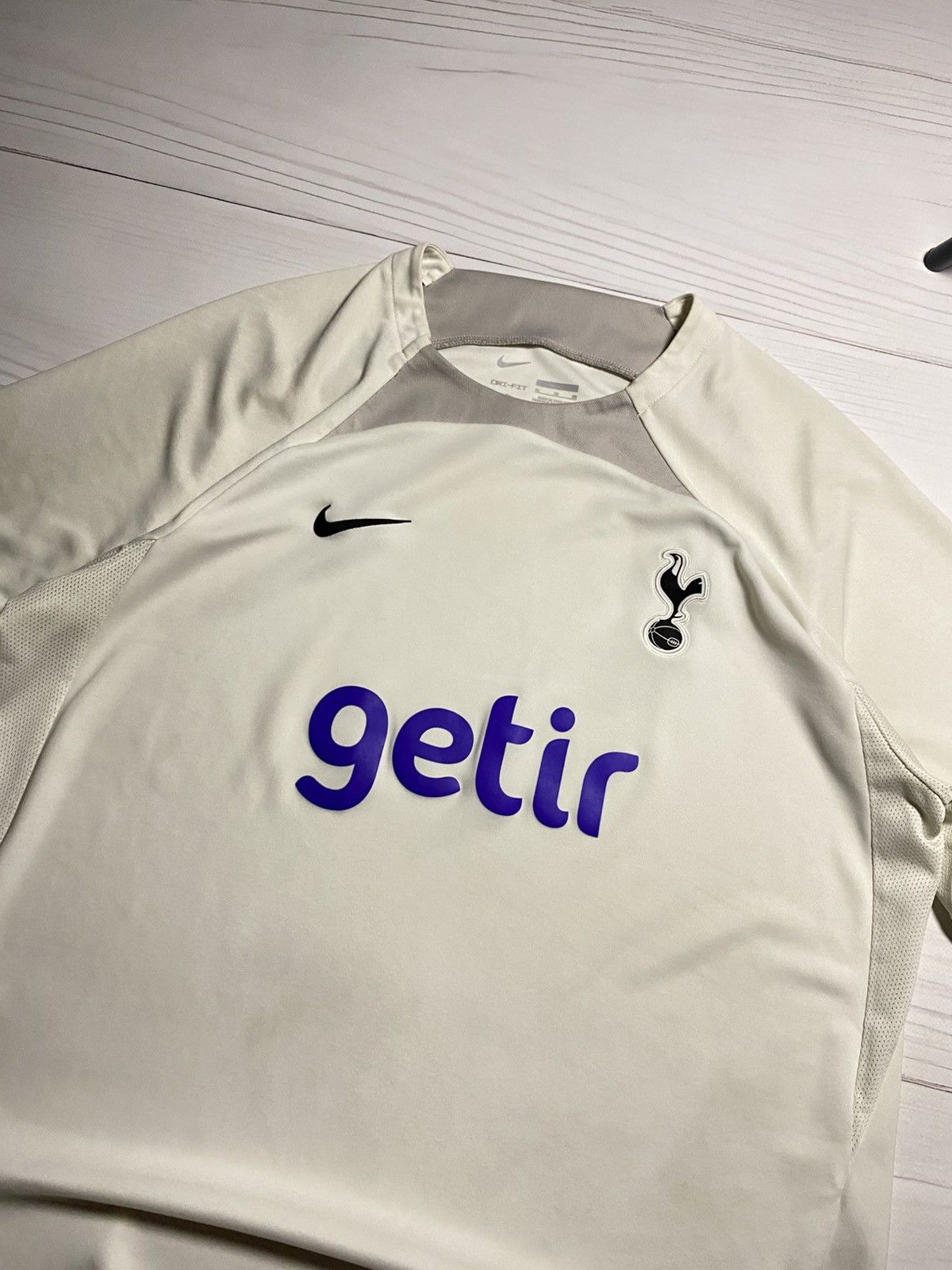 Nike Nike Tottenham Hotspur 2022/23 training soccer jersey Size US XL / EU 56 / 4 - 6 Thumbnail