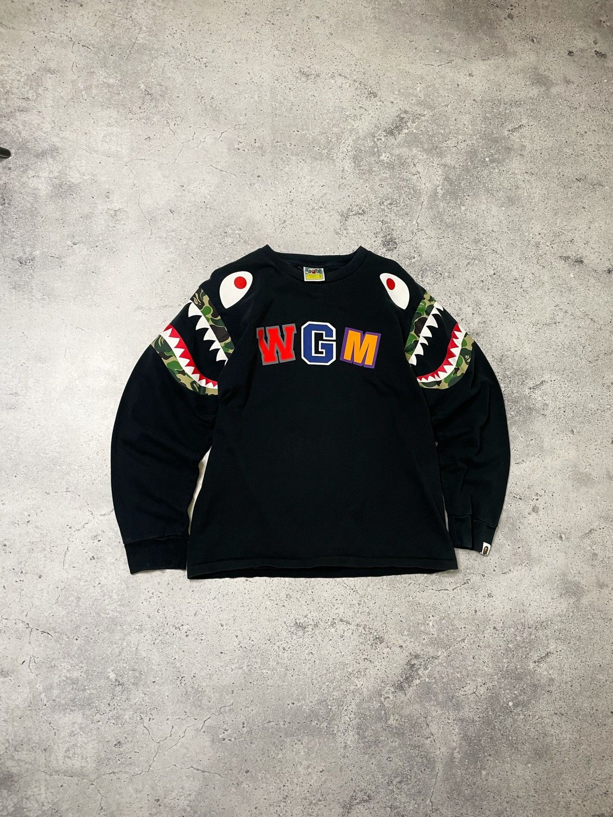 Bape Bape ABC Camo Shark Shoulder L/S Tee Men’s Size M Size US M / EU 48-50 / 2 - 1 Thumbnail