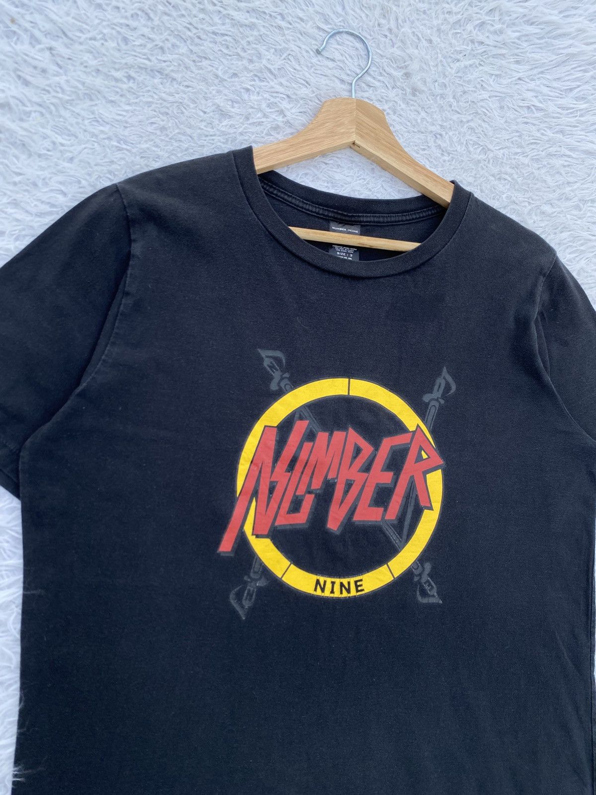 Number (N)ine Rare Number Nine X Slayer Logo Design Tshirt Size US L / EU 52-54 / 3 - 7 Thumbnail
