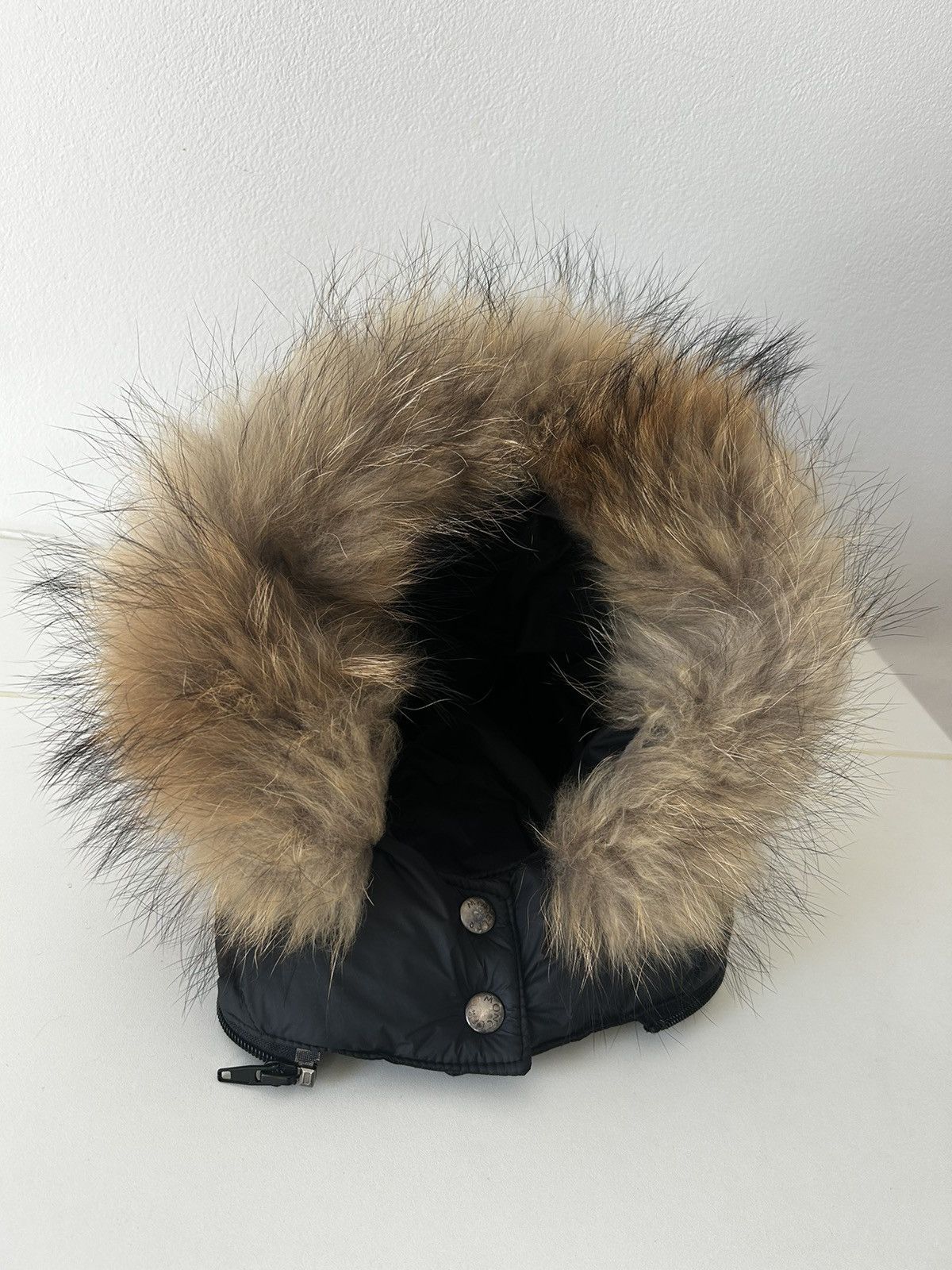Moncler Moncler Hood Natural Fur Size US M / EU 48-50 / 2 - 1 Thumbnail