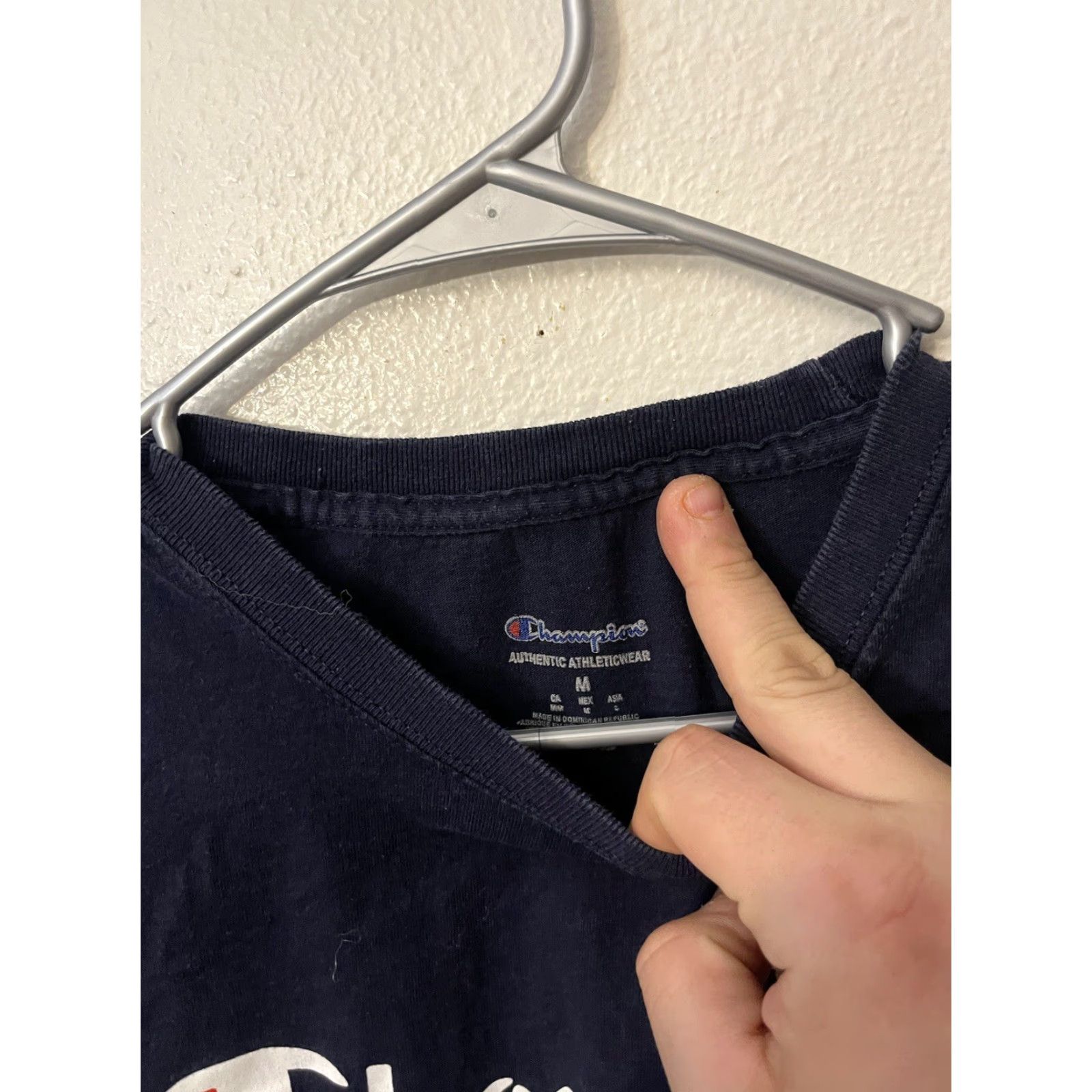 Champion VINTAGE Champion T-shirt Men M Blue Logo Crew Neck Short Sleeve Pullover 90s Size US M / EU 48-50 / 2 - 2 Thumbnail