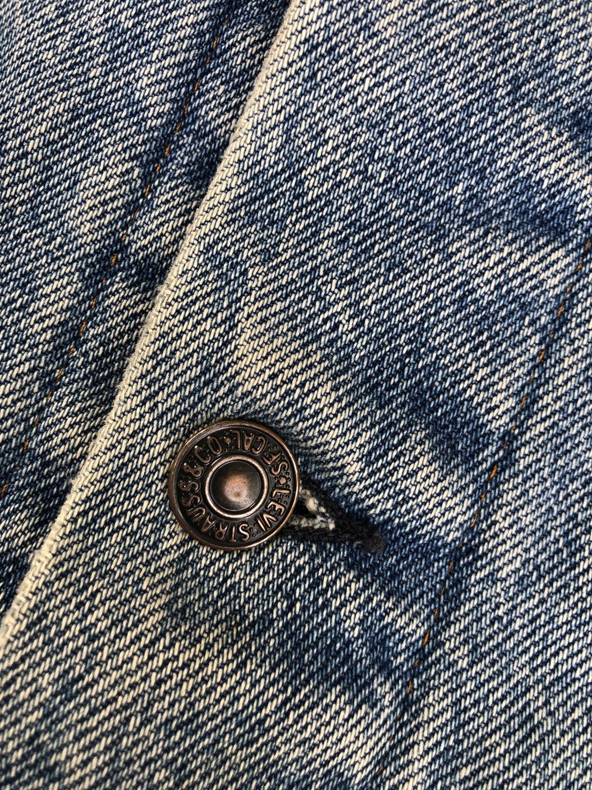 Levi's Vintage 80’s Levi’s Denim Jacket Distressed Jeans Size US M / EU 48-50 / 2 - 14 Thumbnail