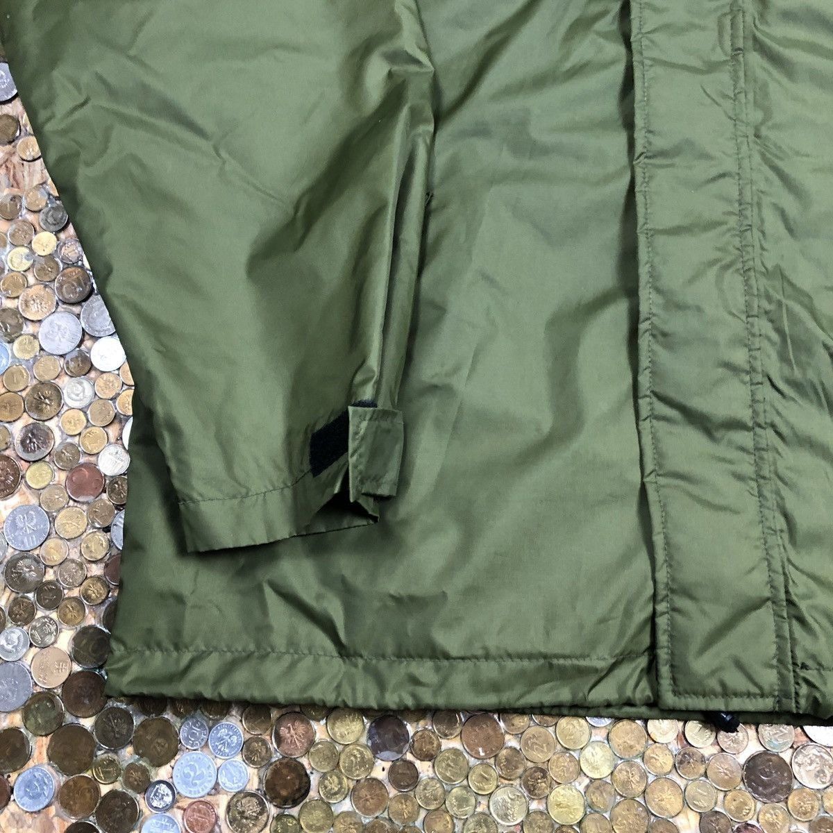 Haglofs Haglöfs light anorak jacket with hoodie Size US XL / EU 56 / 4 - 2 Thumbnail