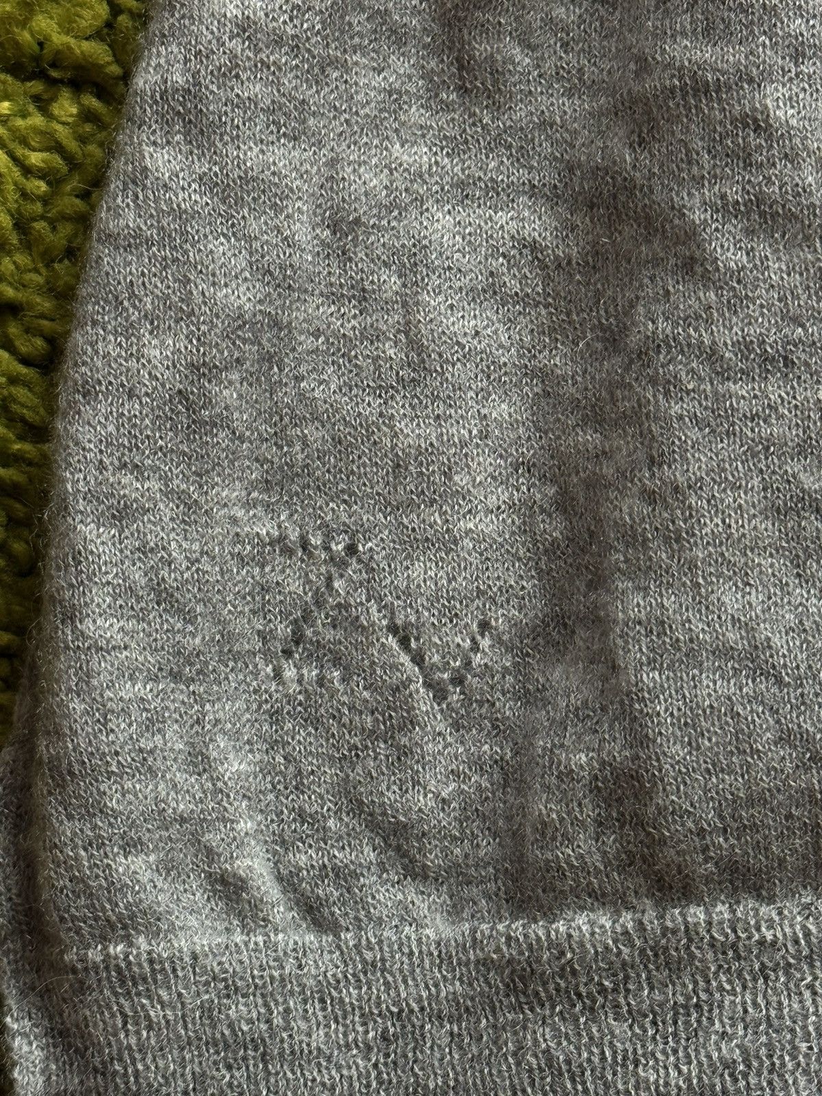 Zadig & Voltaire Zadig & Voltaire 100% cashmere v-neck pullover sweater Size S / US 4 / IT 40 - 5 Thumbnail