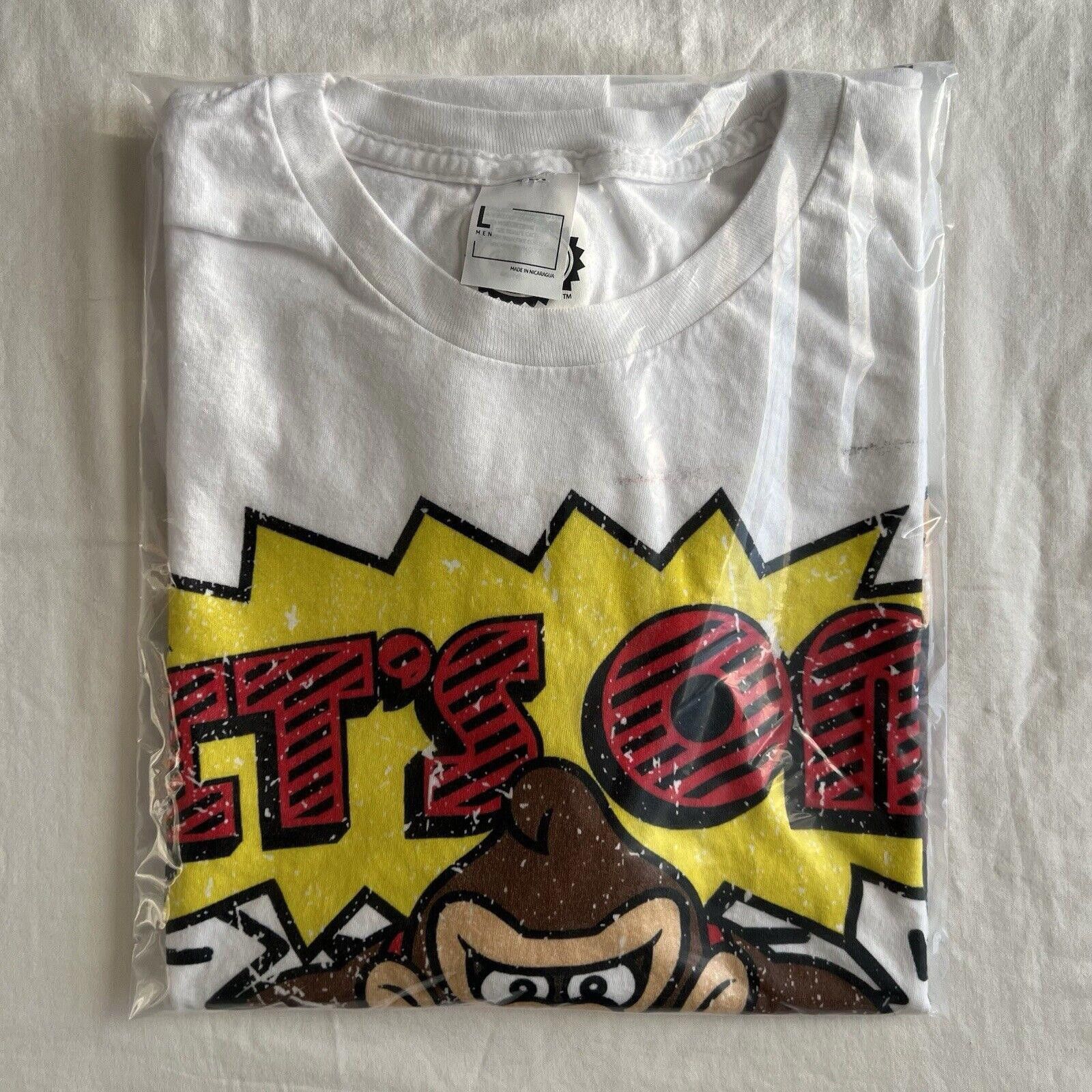 Nintendo It's On! Donkey Kong Super Mario Nintendo Retro T Shirt L Size US L / EU 52-54 / 3 - 8 Thumbnail