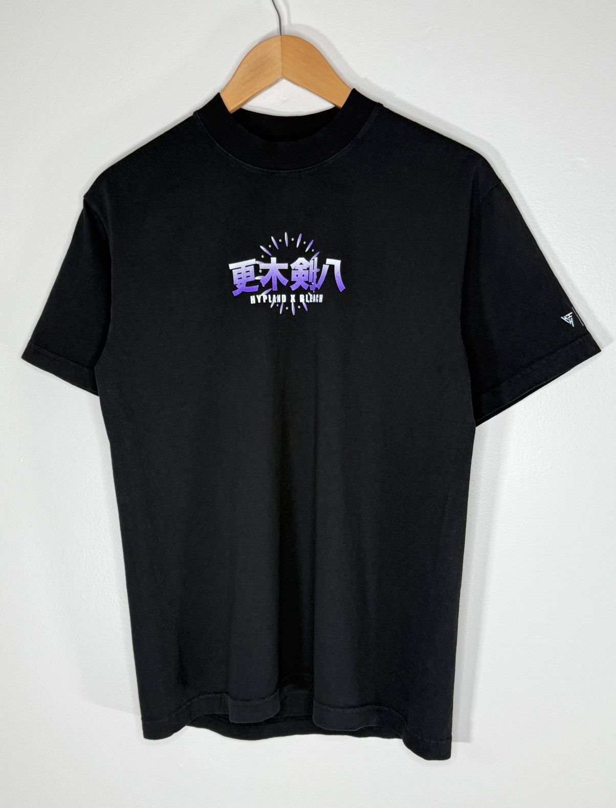 Anime Hypland x Bleach “Shonen Jump” Zaraki Kenpachi T-Shirt Size US S / EU 44-46 / 1 - 3 Thumbnail