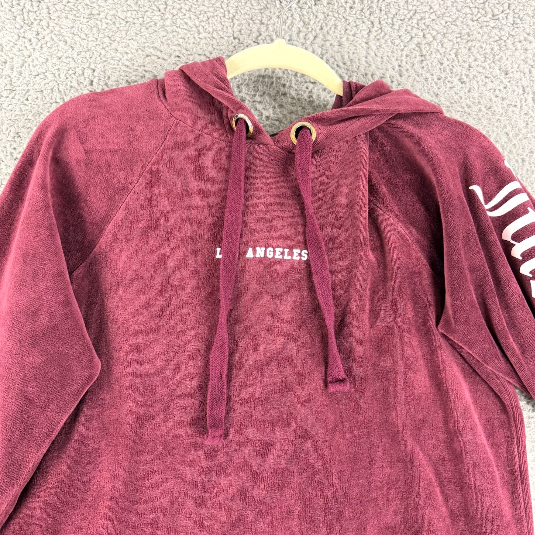 Juicy Couture Juicy Couture Pullover Sweater Women XS Velour Burgundy Long Sleeve Vintage 90s Classic Pockets Raglan Crew Neck Size XS / US 0-2 / IT 36-38 - 3 Thumbnail
