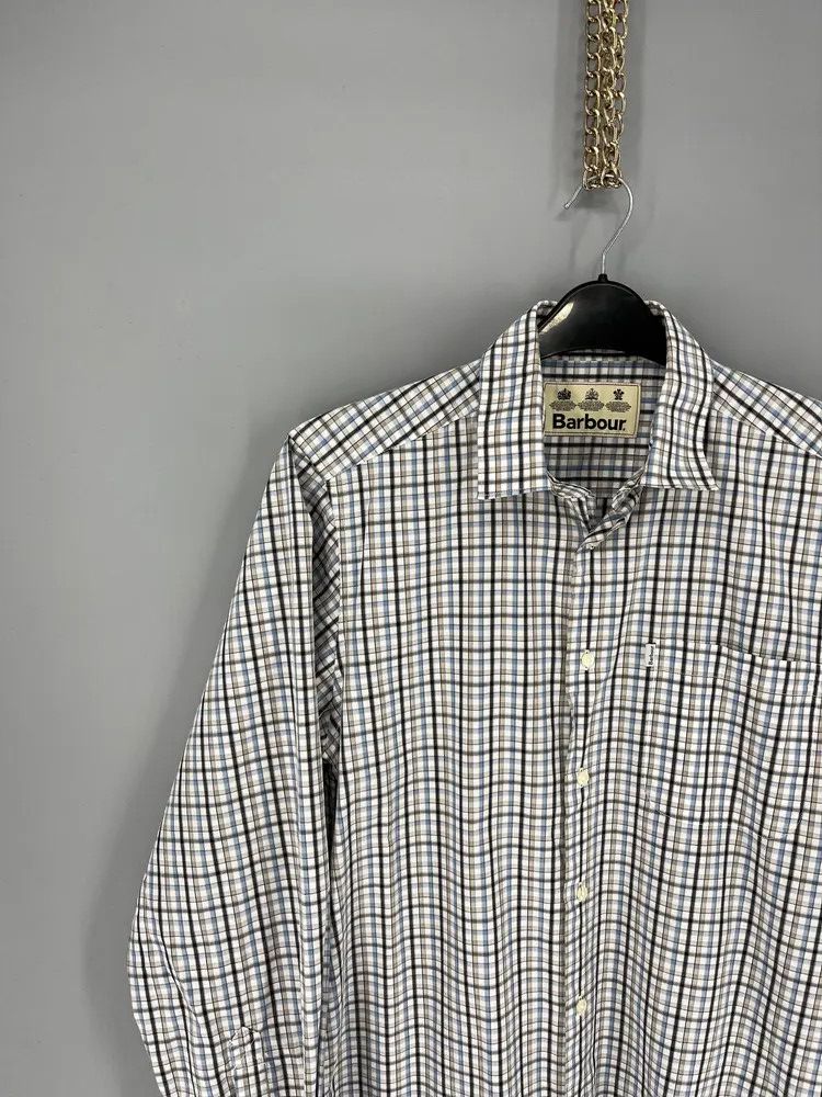 Barbour 🔥MAKE OFFERS🔥 Vintage Barbour shirt size S Size US S / EU 44-46 / 1 - 4 Thumbnail