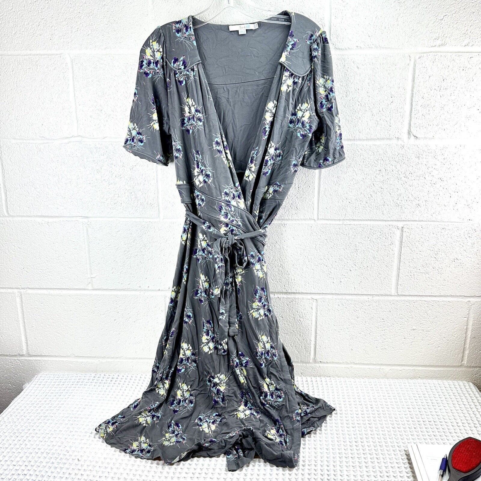 Boden Boden Midi Dress 10, Grey Floral Viscose Size L / US 10 / IT 46 - 1 Thumbnail