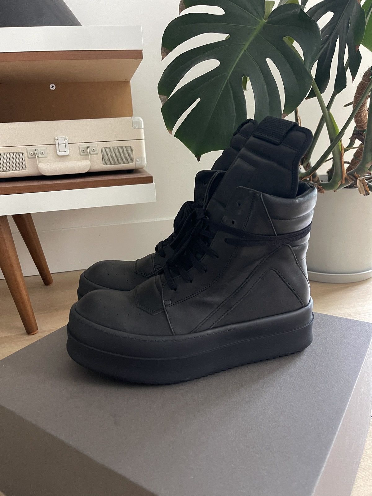 image of Avant Garde x Grail Fw22 Rick Owens Triple Black Bumper Geobasket Sneakers, Men's (Size 8)