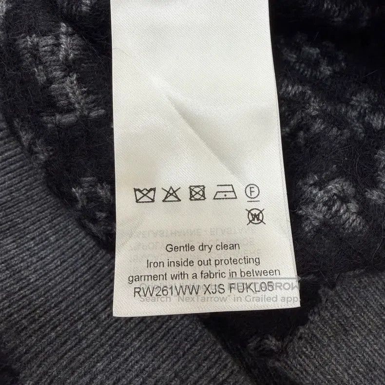 Louis Vuitton Louis Vuitton 26 Black and Grey Wool Sweater Size US S / EU 44-46 / 1 - 5 Thumbnail