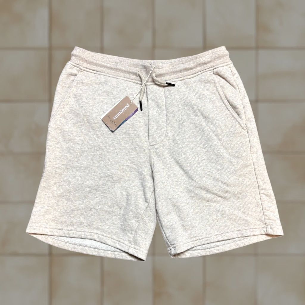 Patagonia Patagonia Men's XS Mahnya Fleece Shorts Loungewear Pumice Size US 27 - 1 Thumbnail