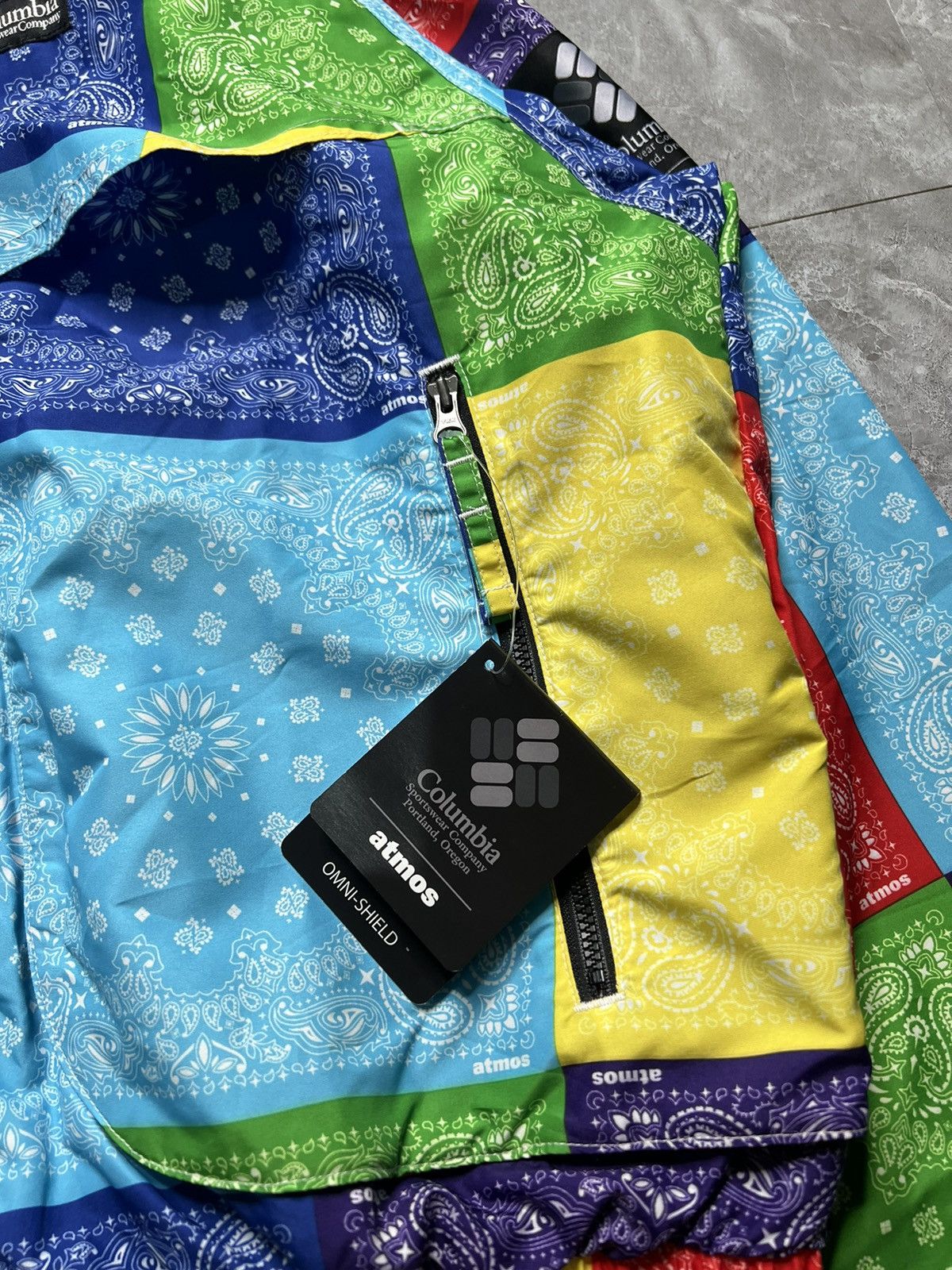 Columbia × atmos Columbia x Atmos Multicolor Paisley Jacket Size US S / EU 44-46 / 1 - 5 Thumbnail