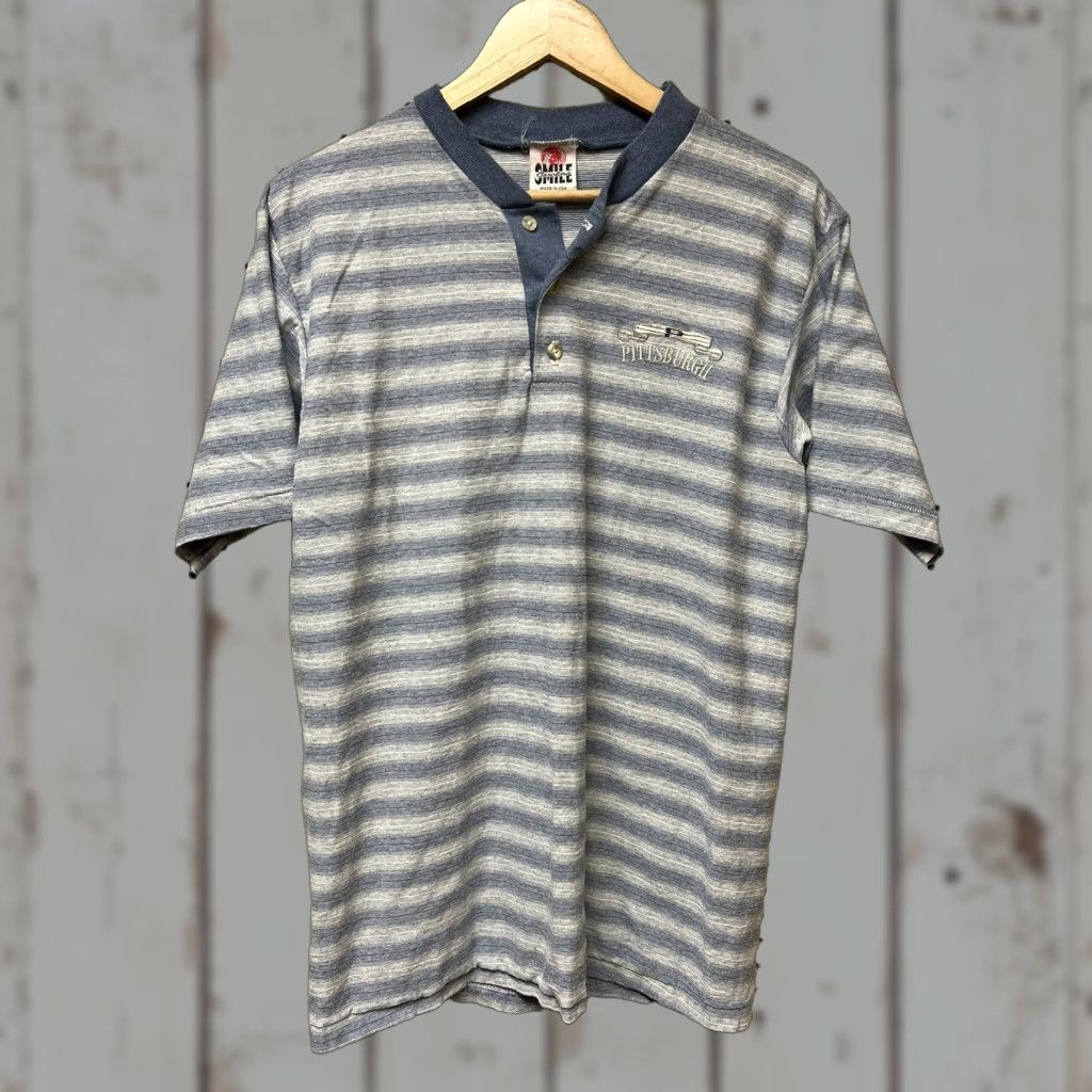 Vintage VINTAGE Carolina Smile Shirt Mens L Blue 90s Embroidered Striped Crew Neck Short Sleeve 1990s Mens Size US L / EU 52-54 / 3 - 1 Thumbnail
