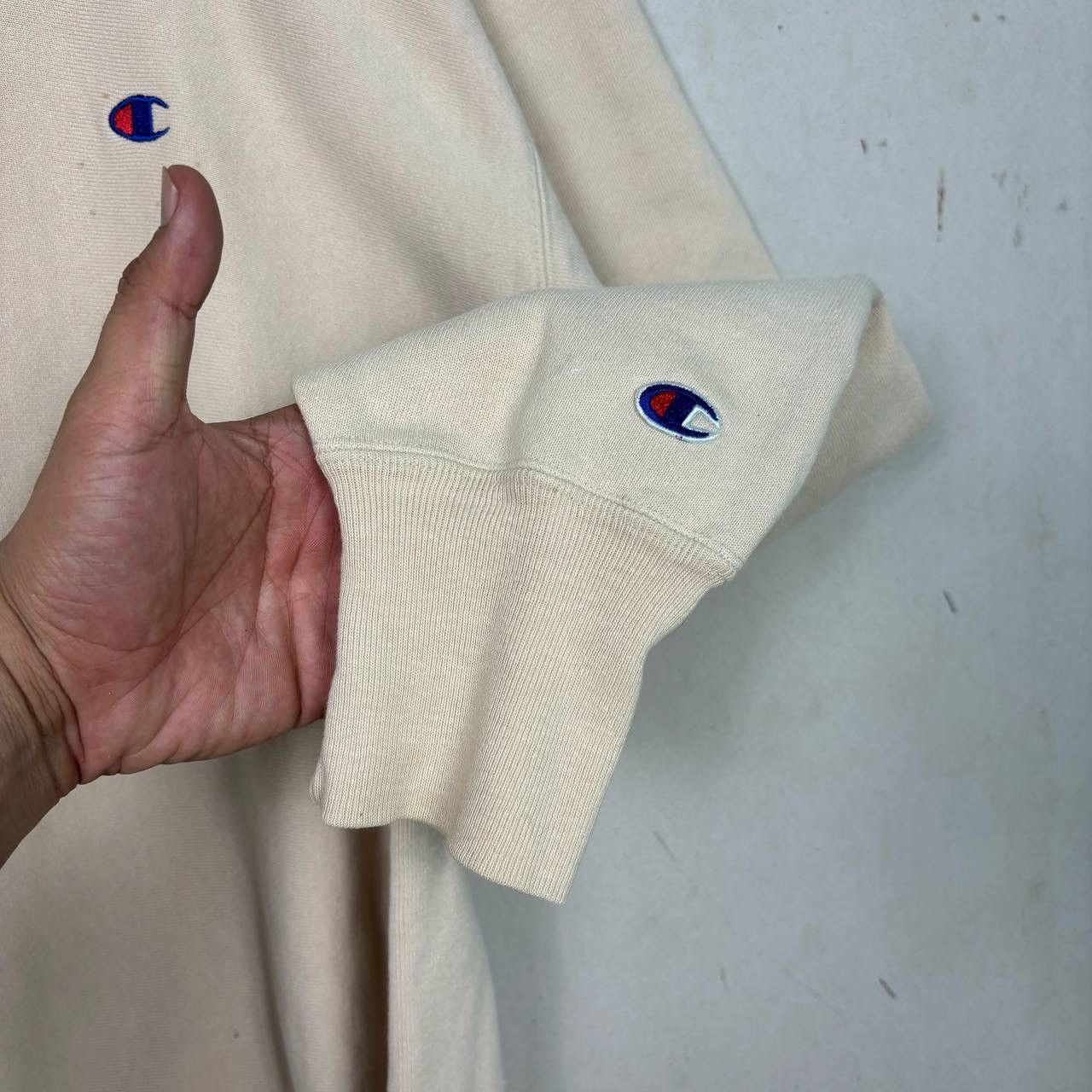 Champion 90s Vintage Champion Reverse Weave Sweatshirt XL Cream⁠ Size US XL / EU 56 / 4 - 4 Thumbnail