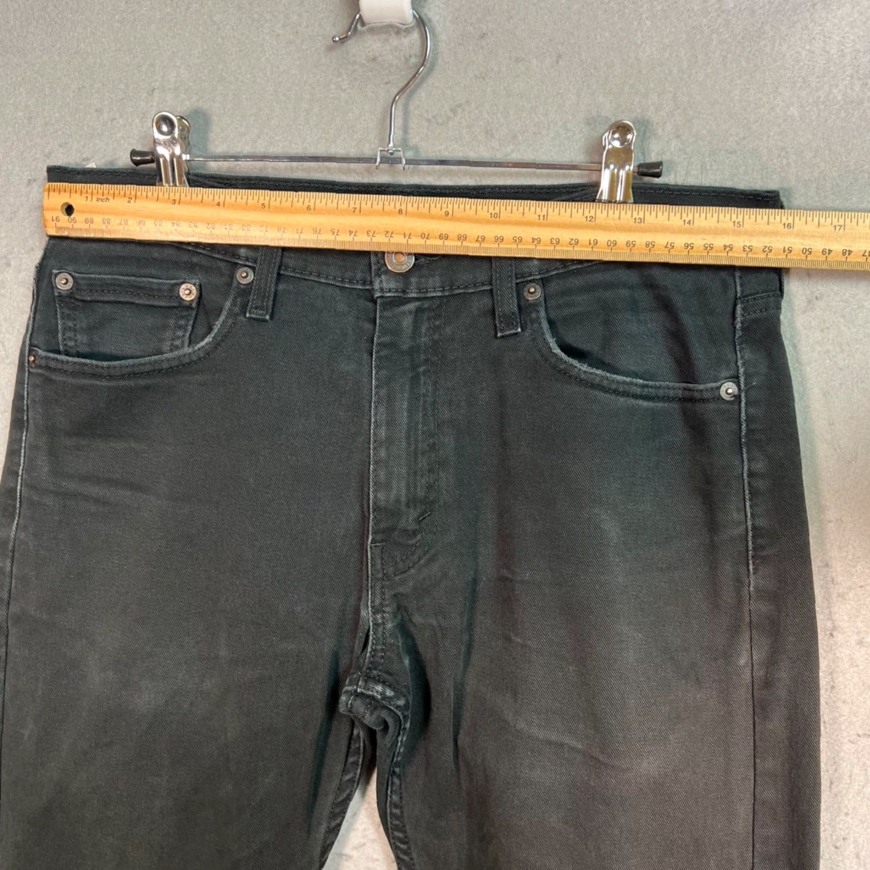 Levi's Levis 513 Mens Size 31 x 32 Slim Straight Black Jeans Cotton Blend Denim Size US 31 - 6 Thumbnail