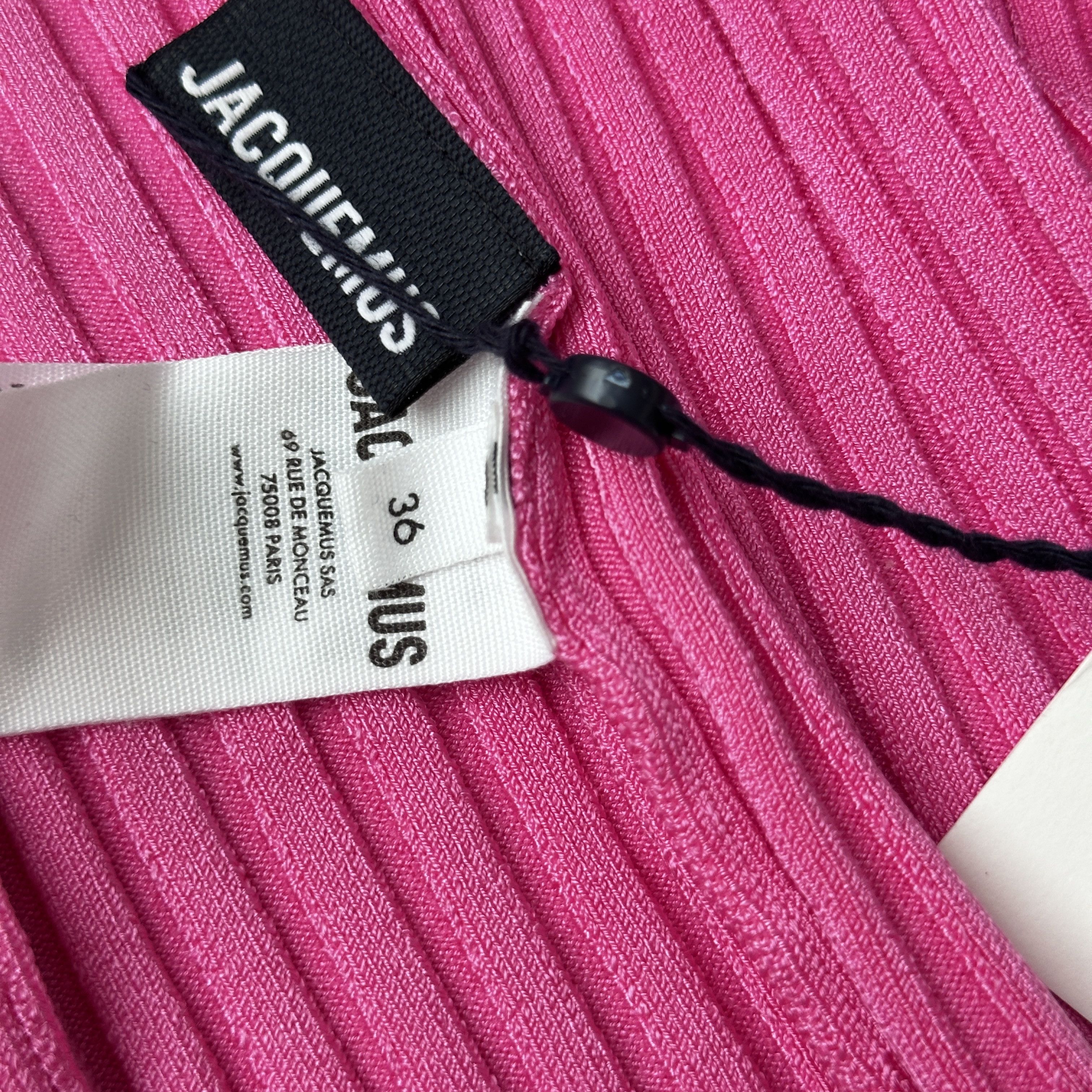 Jacquemus Jacquemus Logo Plaque Long-Sleeved Cardigan Size XS / US 0-2 / IT 36-38 - 4 Thumbnail