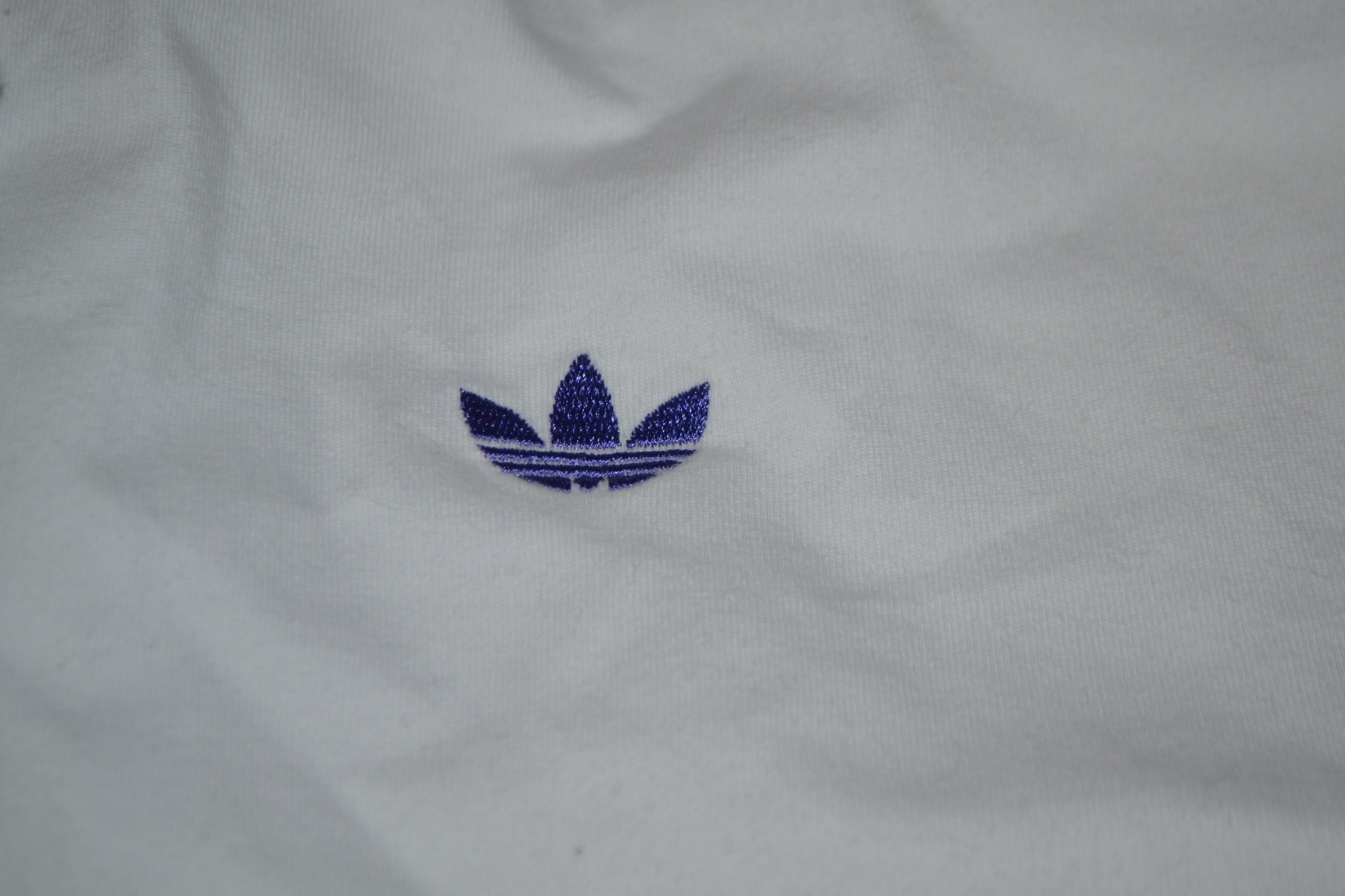Adidas Vintage Real Madrid La Leyenda Blanca Football Shirt Jersey Size S / US 4 / IT 40 - 5 Thumbnail
